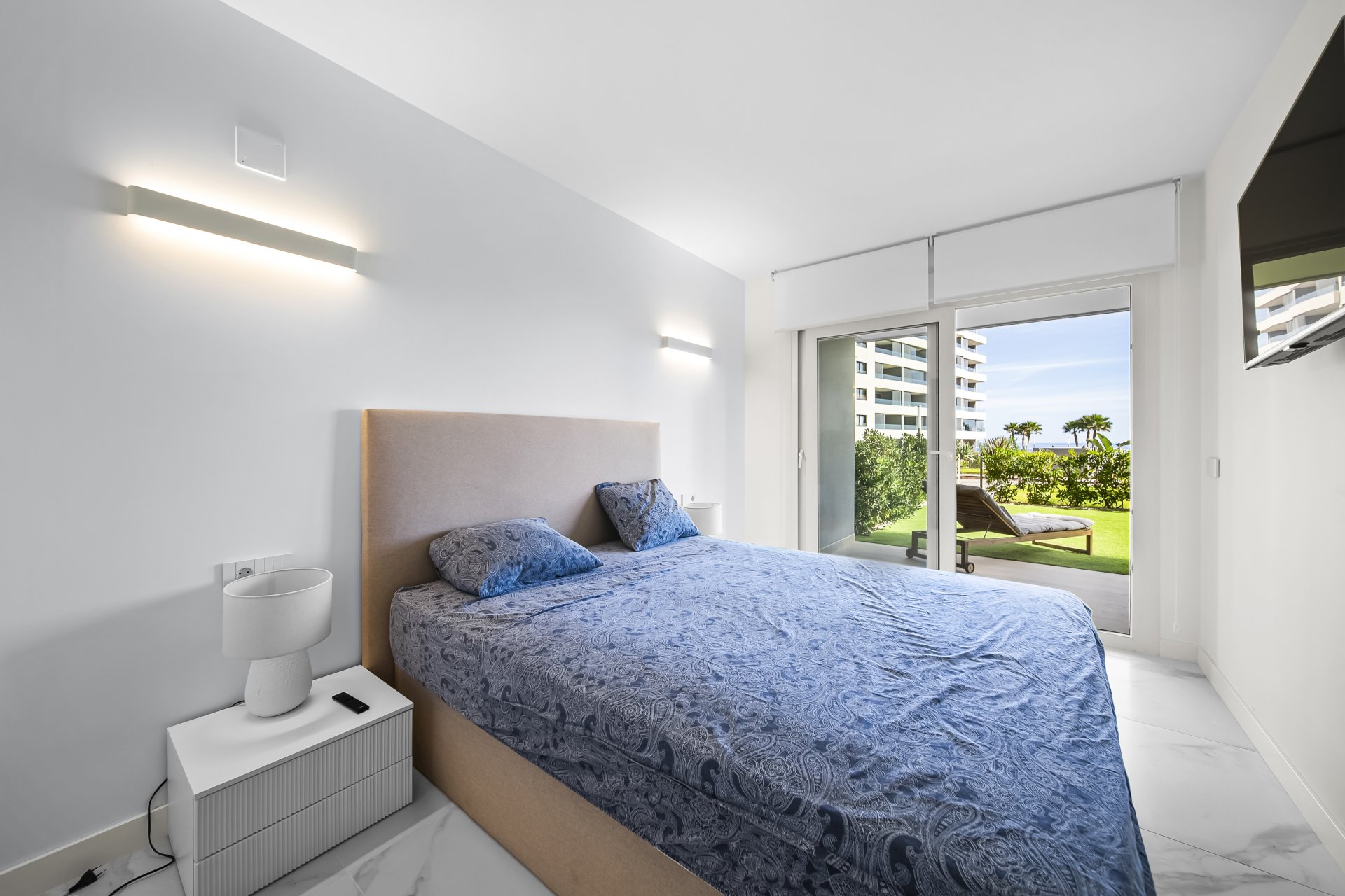 Återförsäljning - Apartment -
Torrevieja - Punta prima