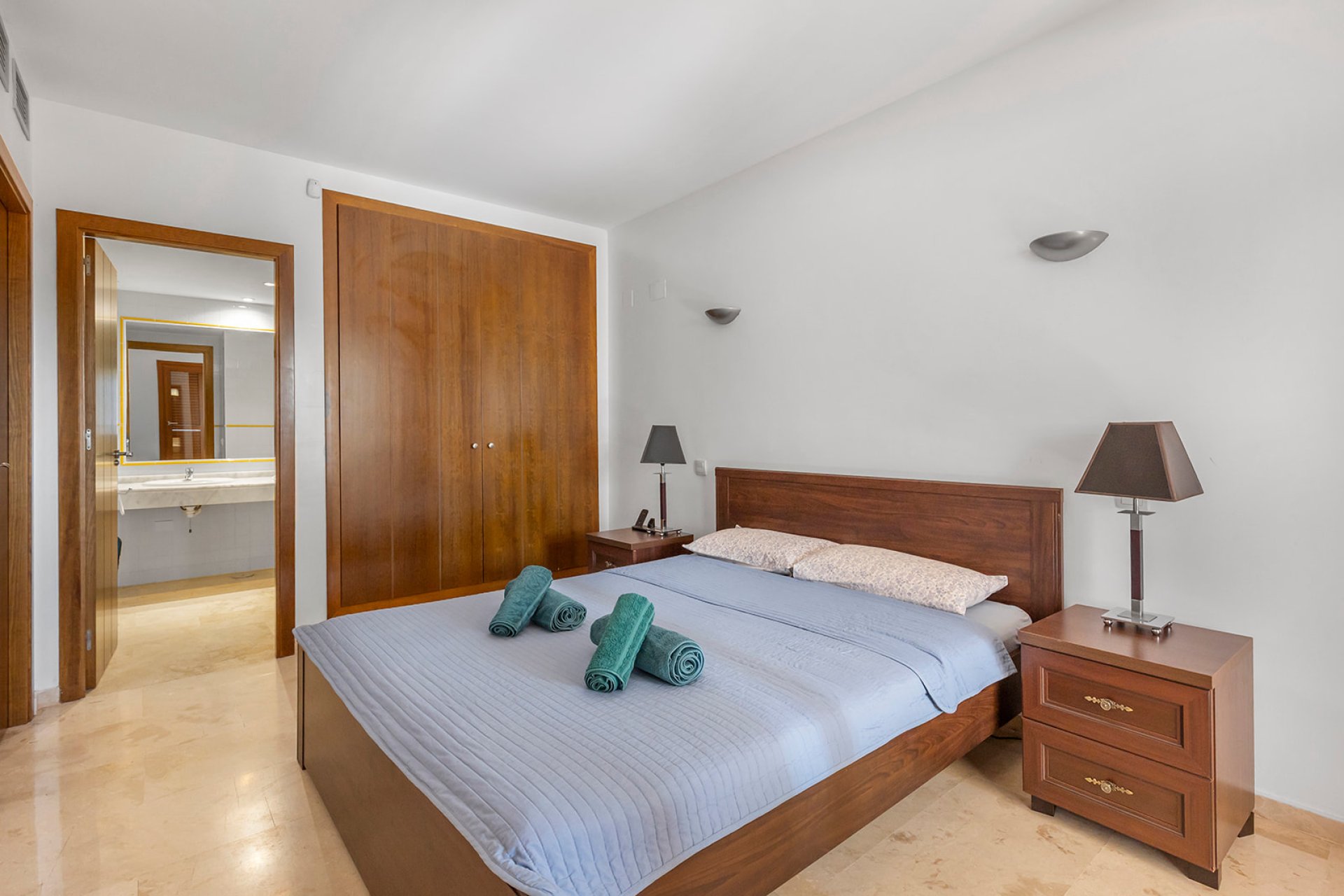 Återförsäljning - Apartment -
Torrevieja - Punta Prima