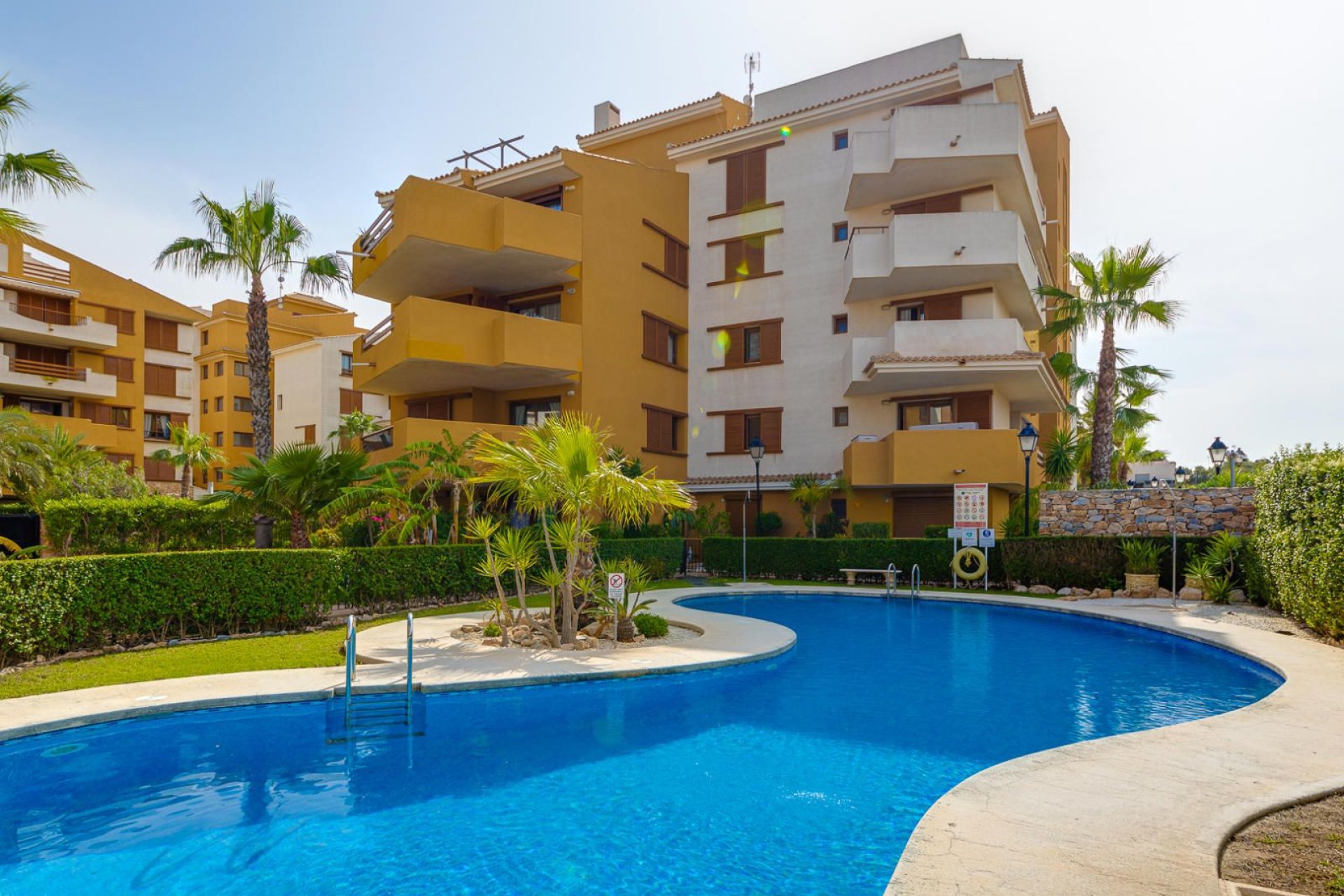 Återförsäljning - Apartment -
Torrevieja - Punta Prima