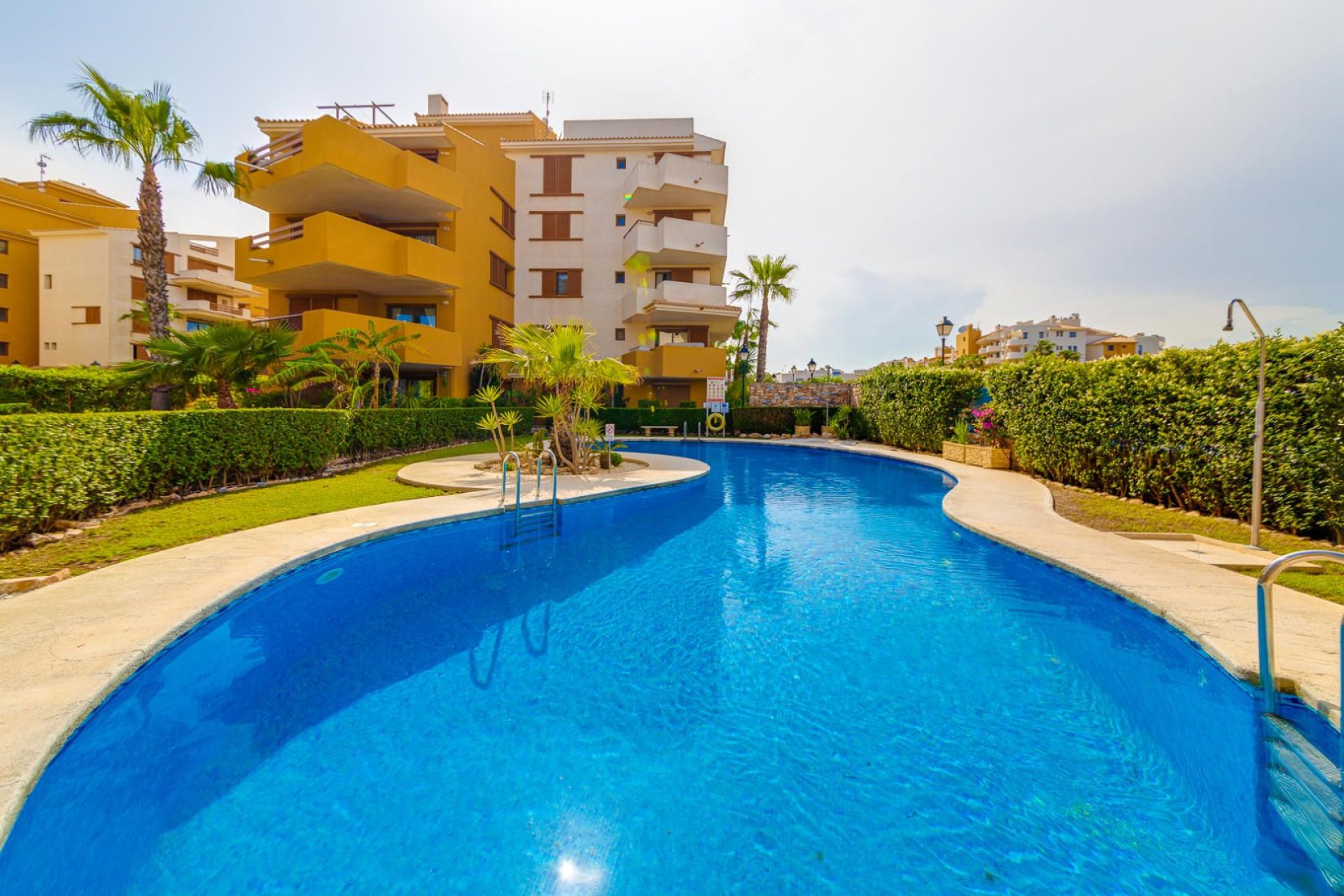 Återförsäljning - Apartment -
Torrevieja - Punta Prima