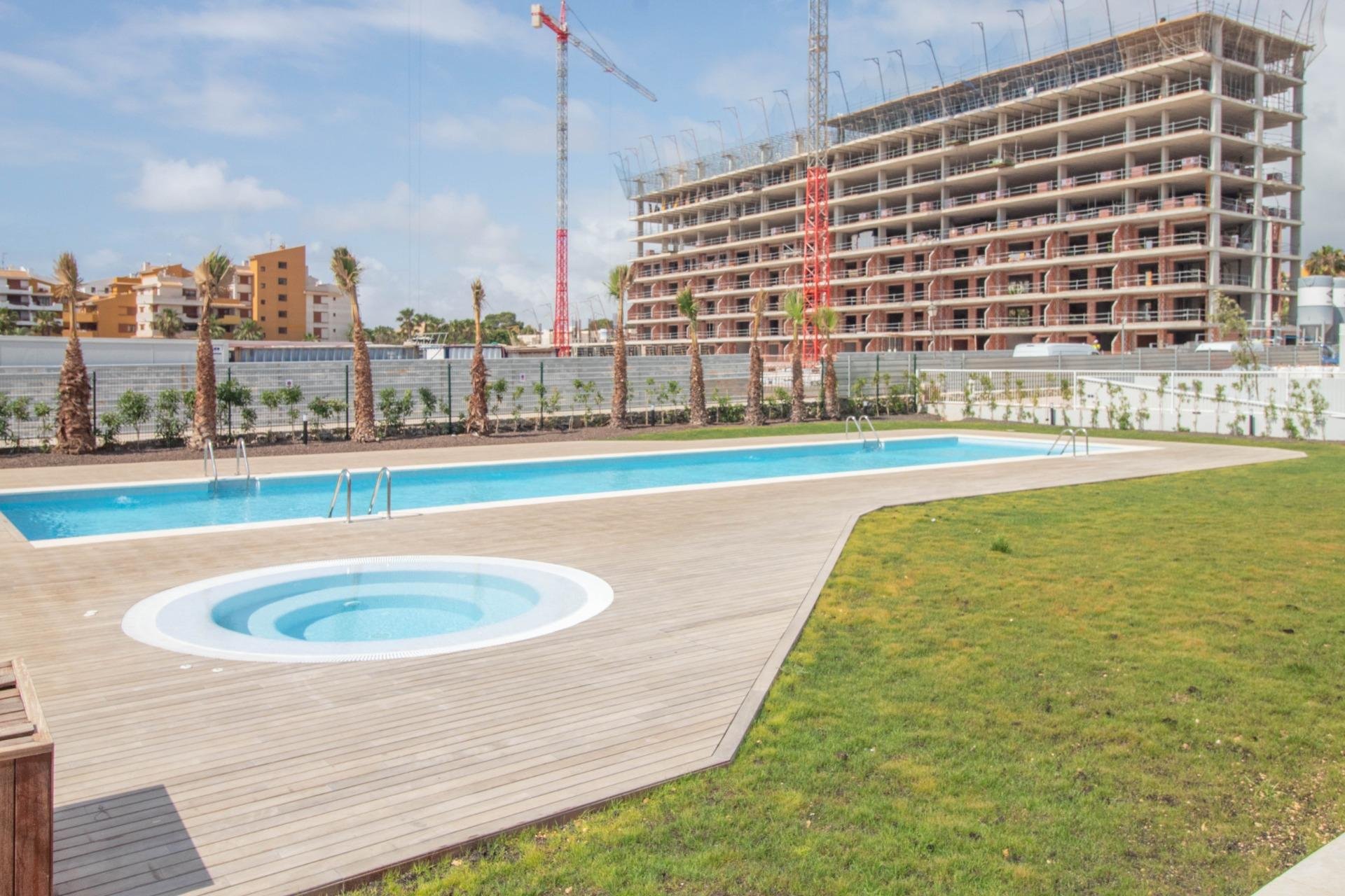 Återförsäljning - Apartment -
Torrevieja - Punta prima