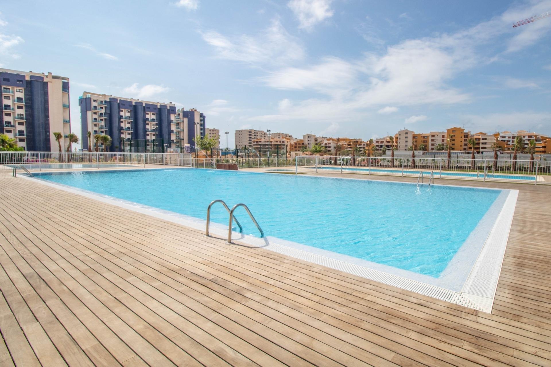 Återförsäljning - Apartment -
Torrevieja - Punta prima