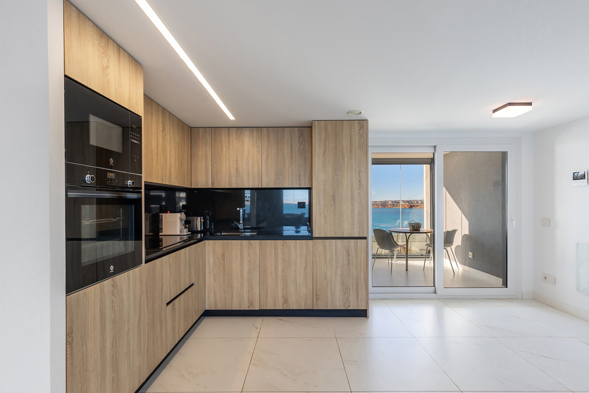 Återförsäljning - Apartment -
Torrevieja - Punta Prima