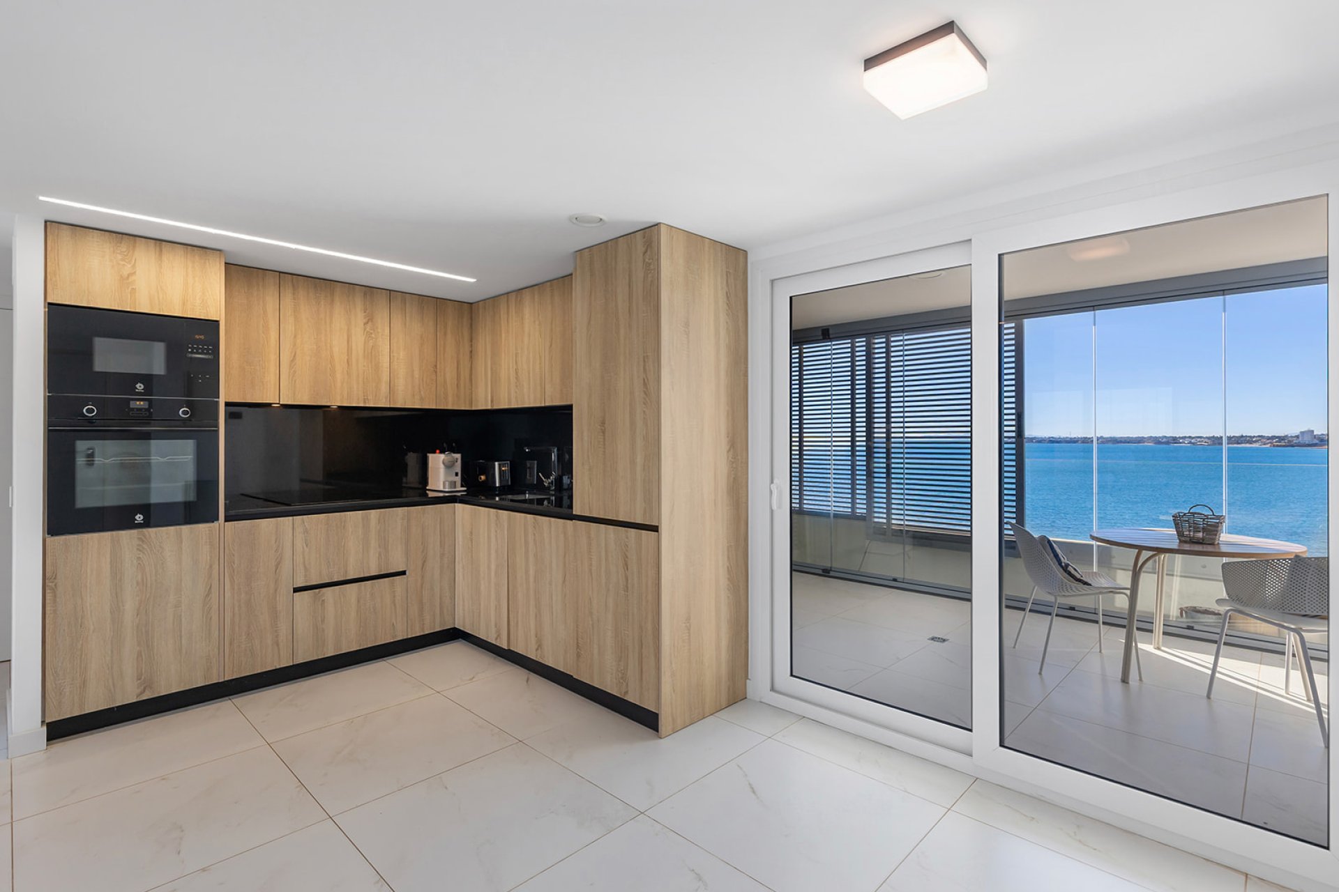 Återförsäljning - Apartment -
Torrevieja - Punta Prima