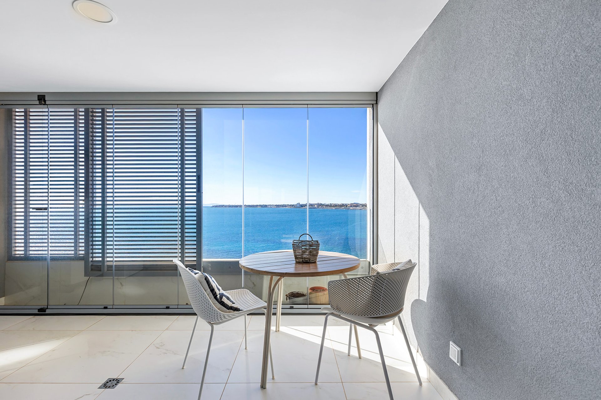 Återförsäljning - Apartment -
Torrevieja - Punta Prima