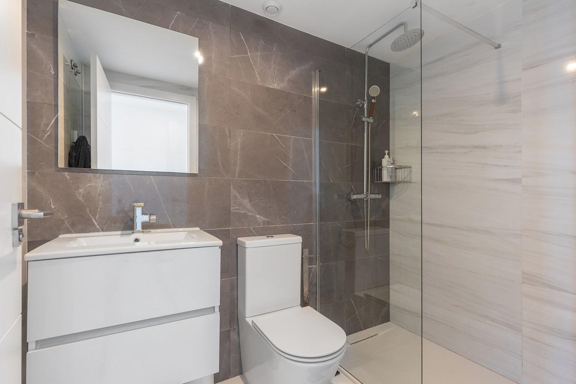Återförsäljning - Apartment -
Torrevieja - Punta Prima