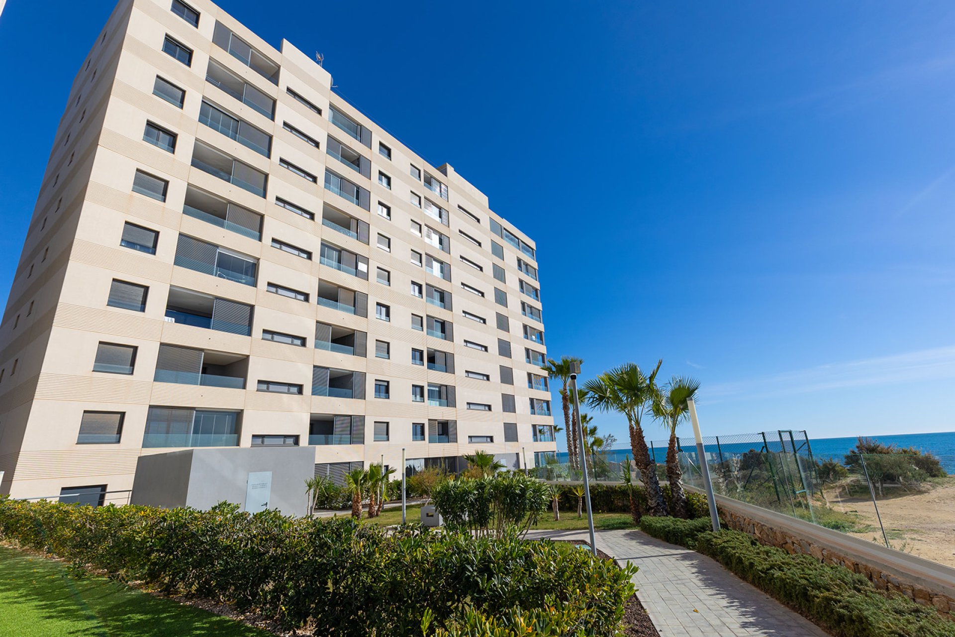 Återförsäljning - Apartment -
Torrevieja - Punta Prima
