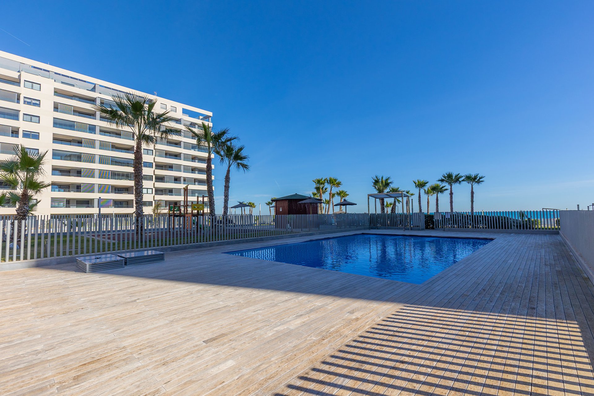 Återförsäljning - Apartment -
Torrevieja - Punta Prima