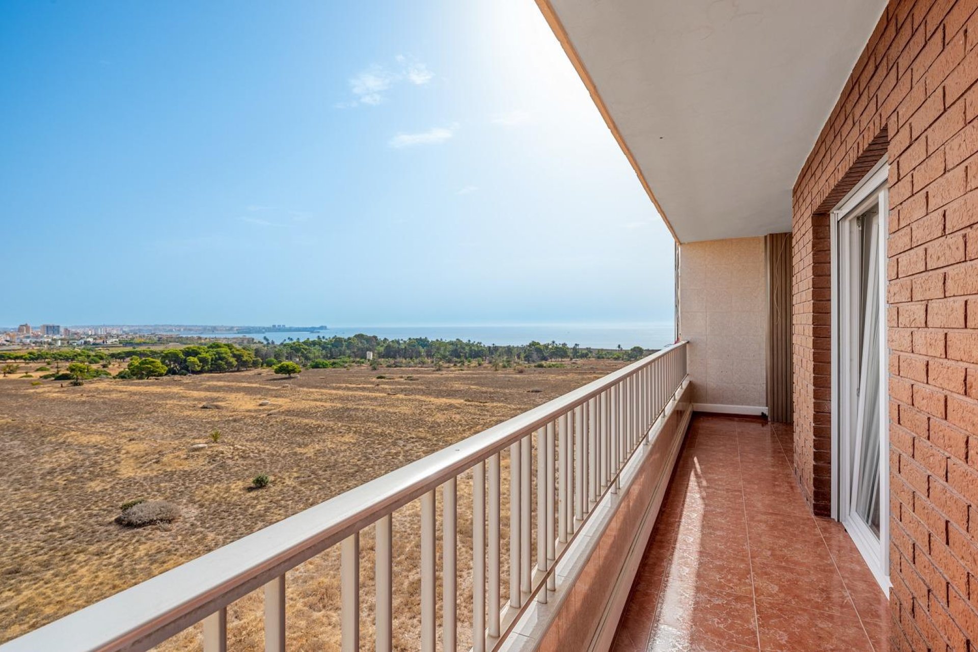 Återförsäljning - Apartment -
Torrevieja - Punta prima