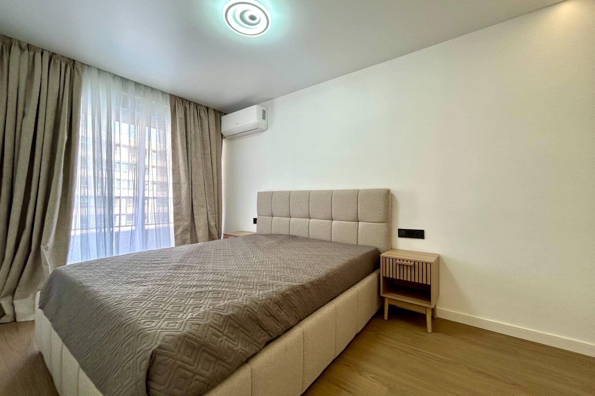 Återförsäljning - Apartment -
Torrevieja - Punta prima