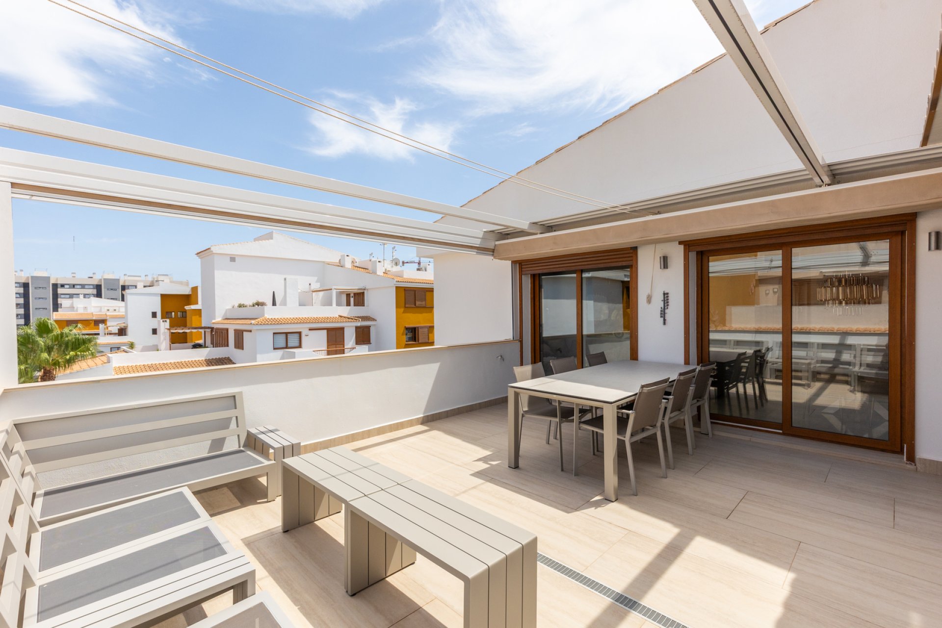 Återförsäljning - Apartment -
Torrevieja - Punta Prima