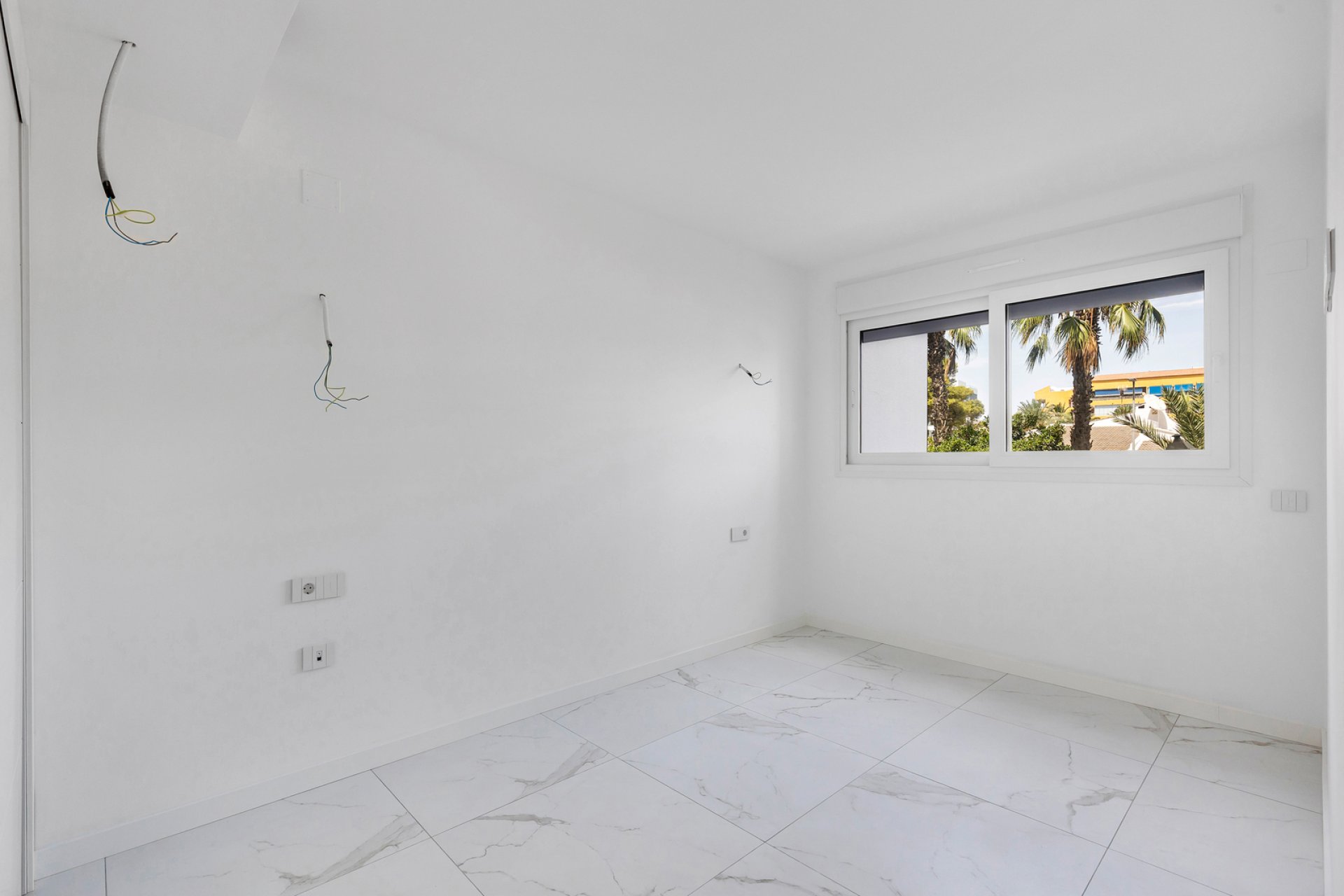 Återförsäljning - Apartment -
Torrevieja - Punta Prima
