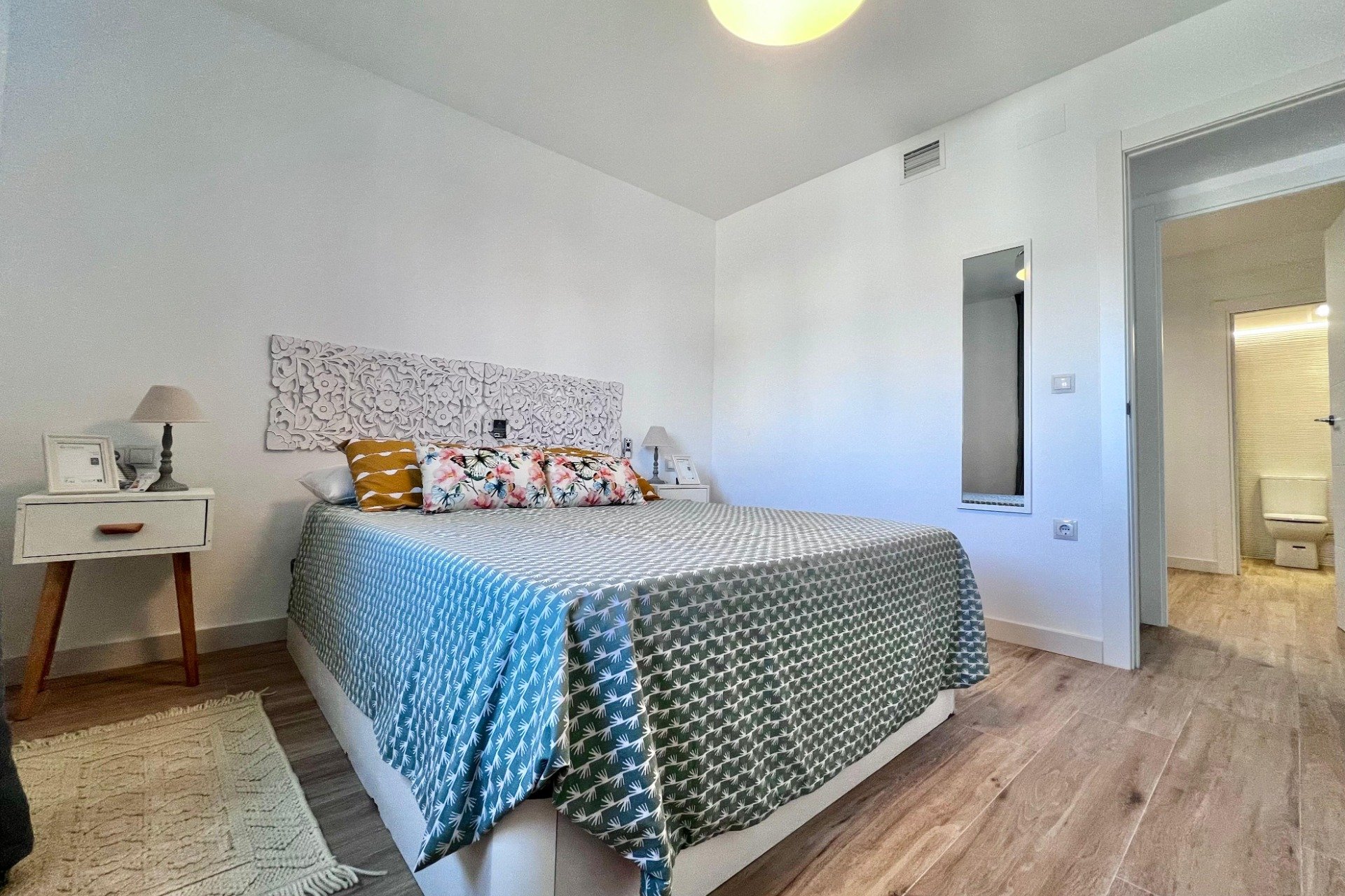 Återförsäljning - Apartment -
Torrevieja - Punta prima
