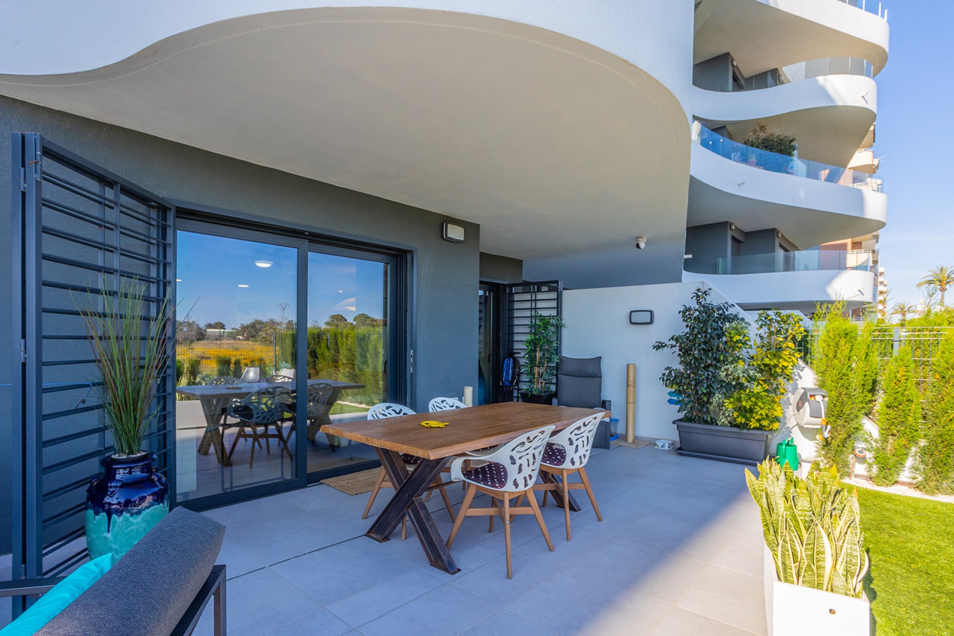 Återförsäljning - Apartment -
Torrevieja - Rocio del mar