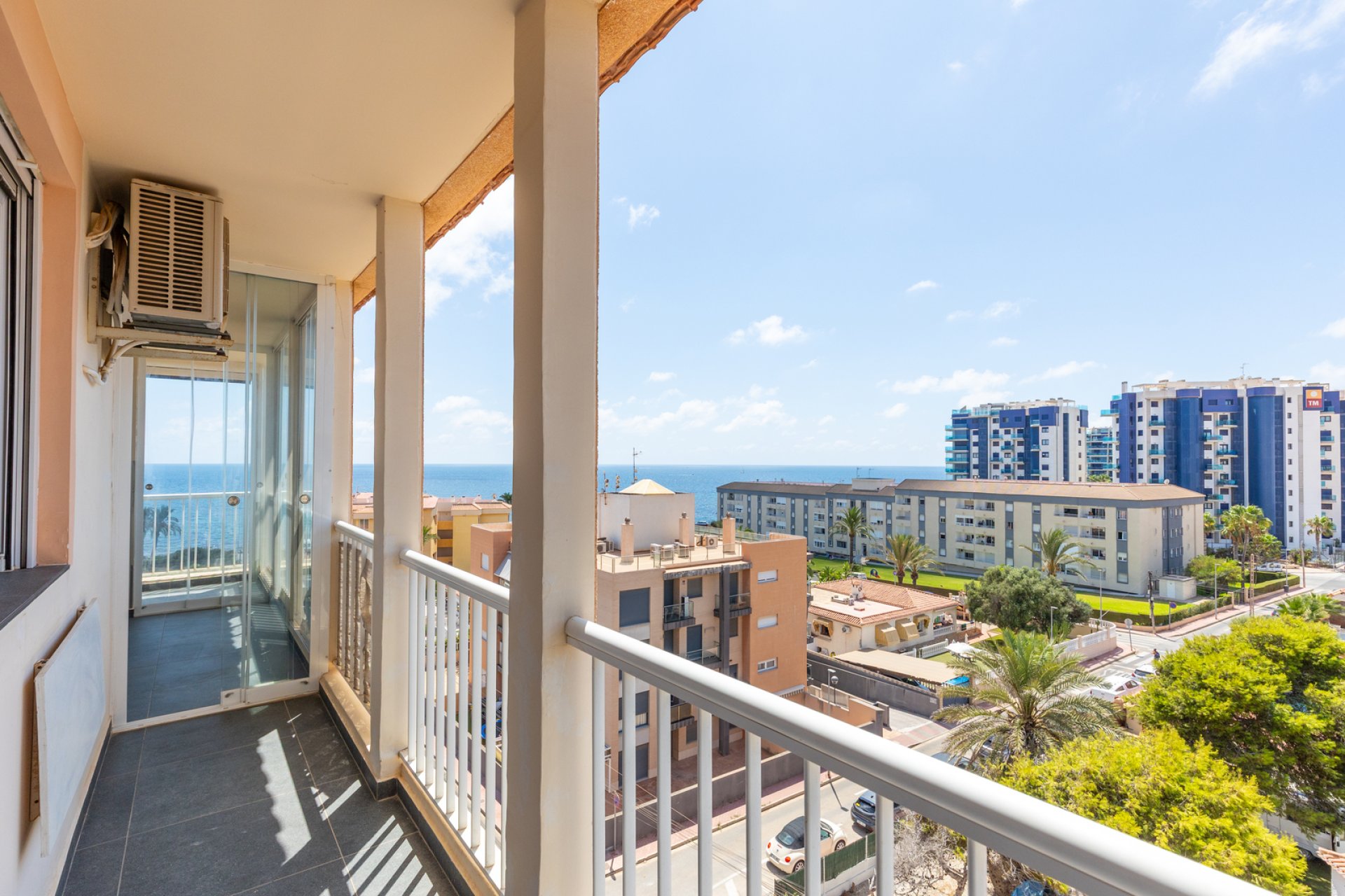 Återförsäljning - Apartment -
Torrevieja - Rocio del mar