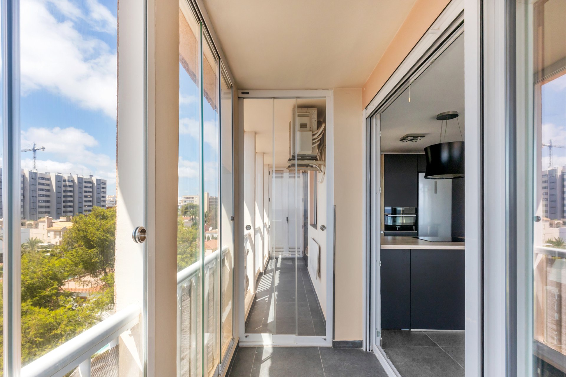 Återförsäljning - Apartment -
Torrevieja - Rocio del mar