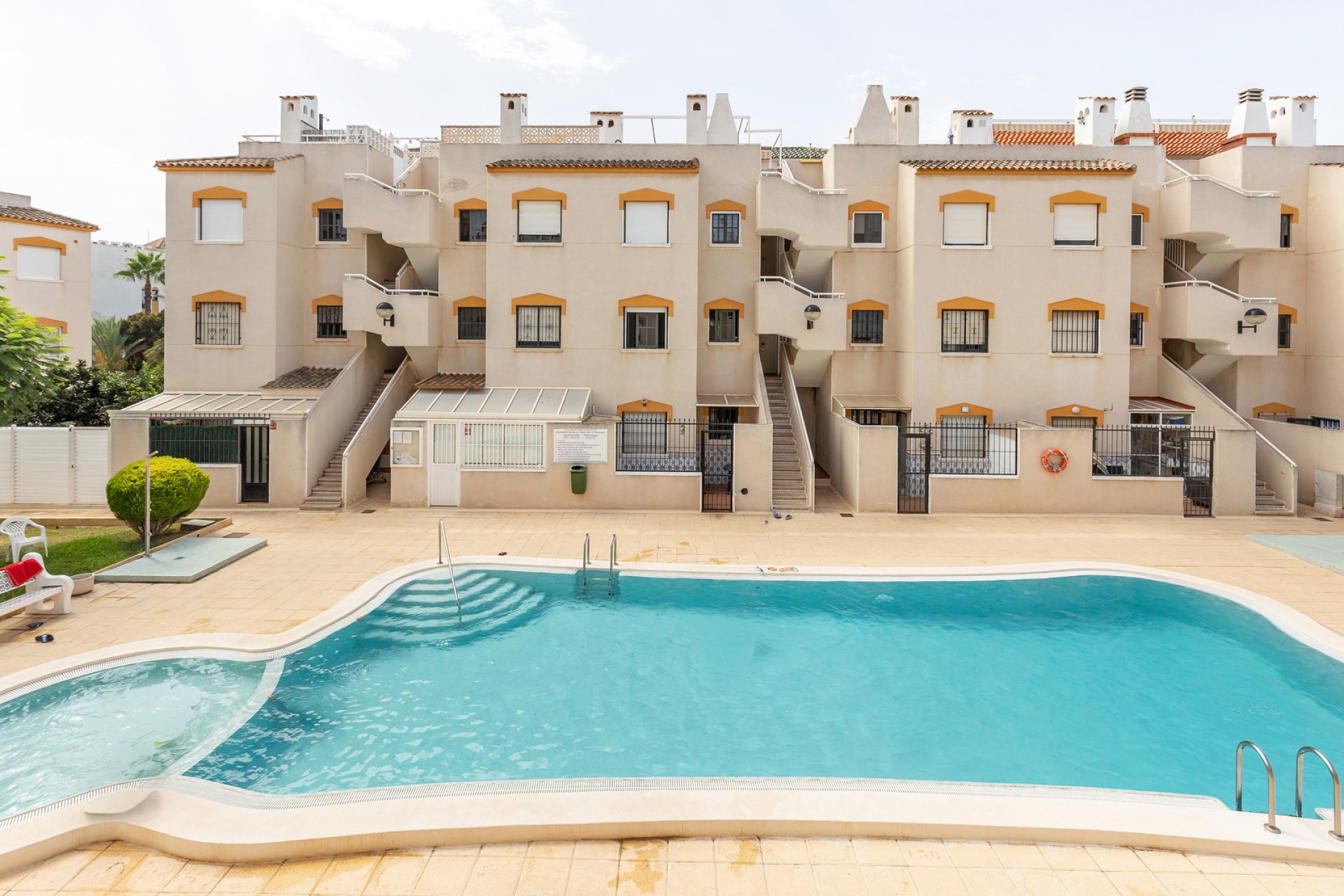 Återförsäljning - Apartment -
Torrevieja - Rocio del mar