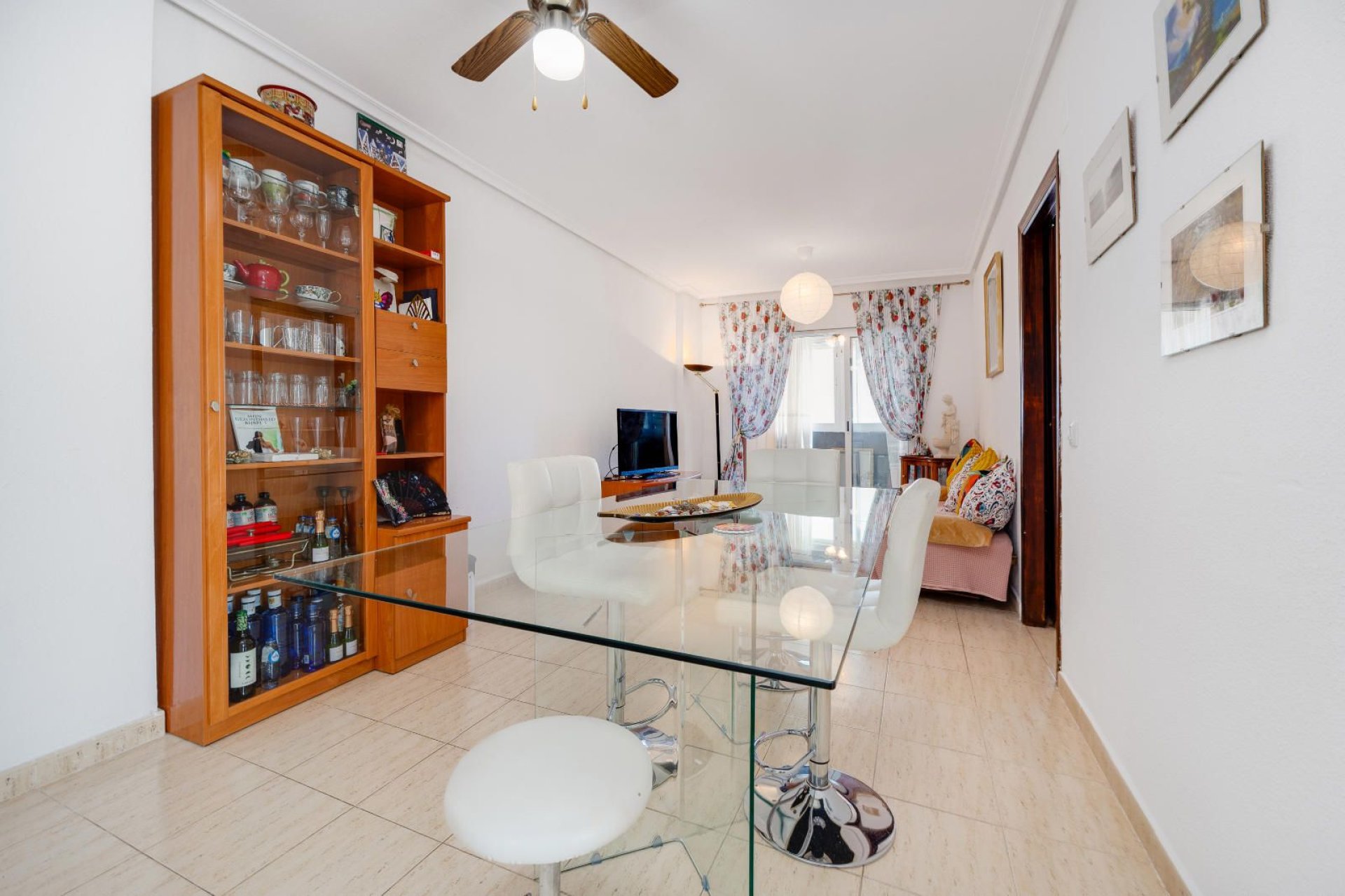 Återförsäljning - Apartment -
Torrevieja - San luis