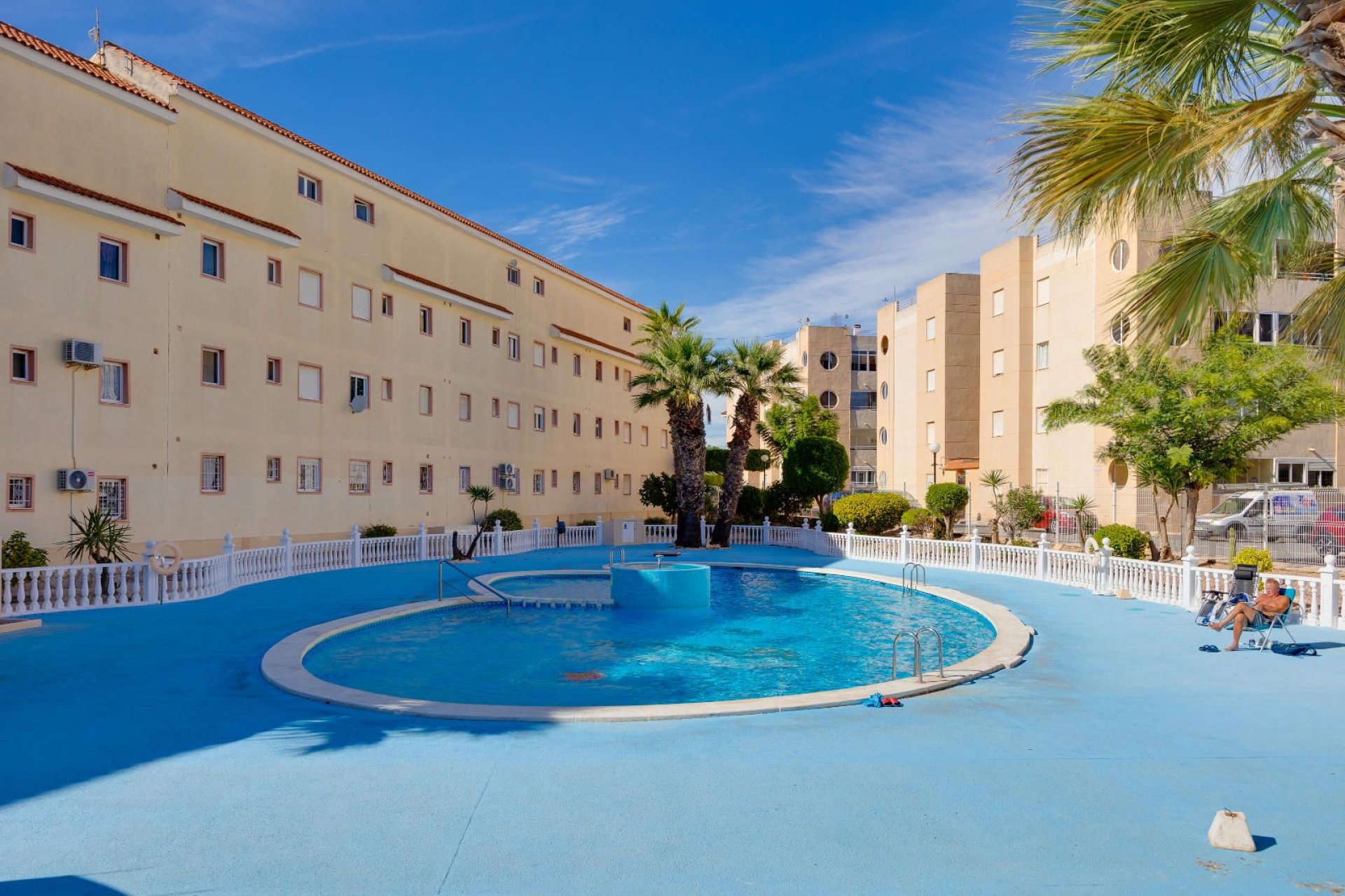 Återförsäljning - Apartment -
Torrevieja - San luis