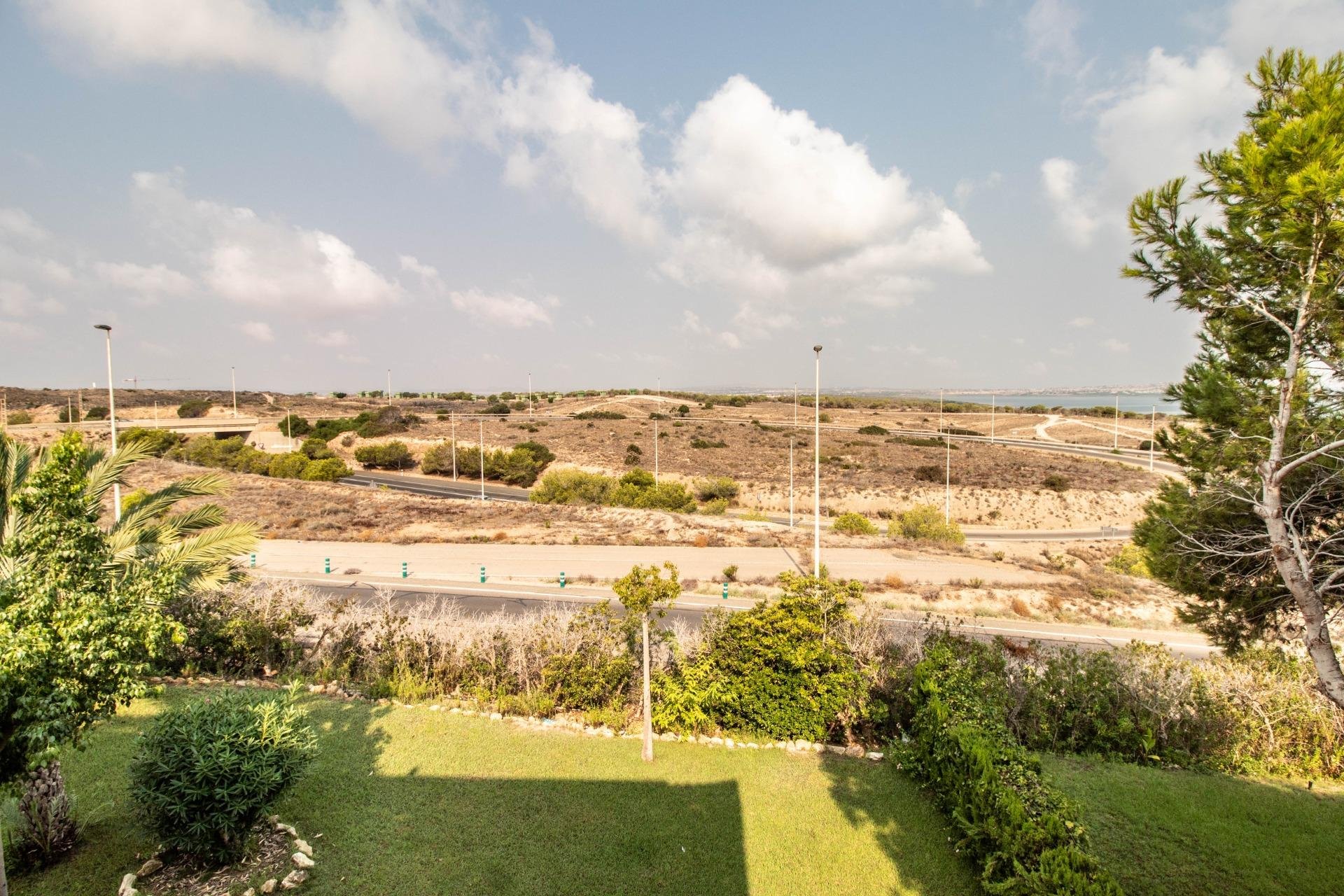 Återförsäljning - Apartment -
Torrevieja - Torreblanca