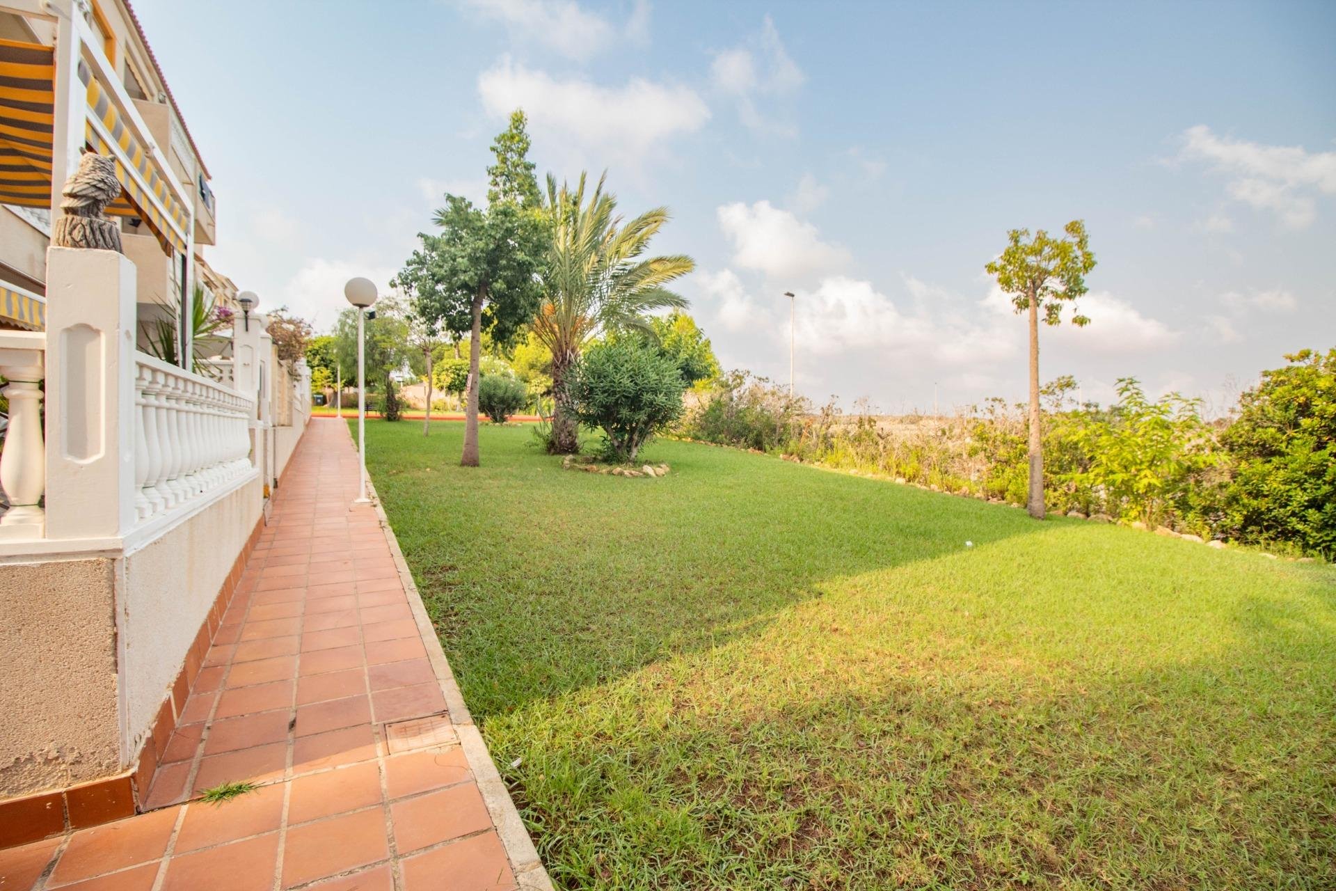 Återförsäljning - Apartment -
Torrevieja - Torreblanca