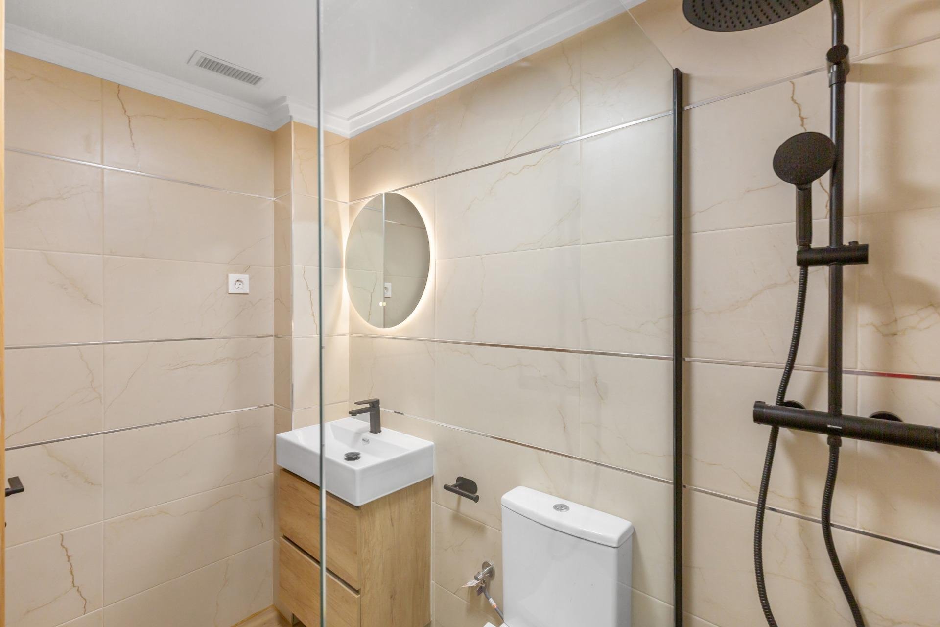 Återförsäljning - Apartment -
Torrevieja - Torreblanca