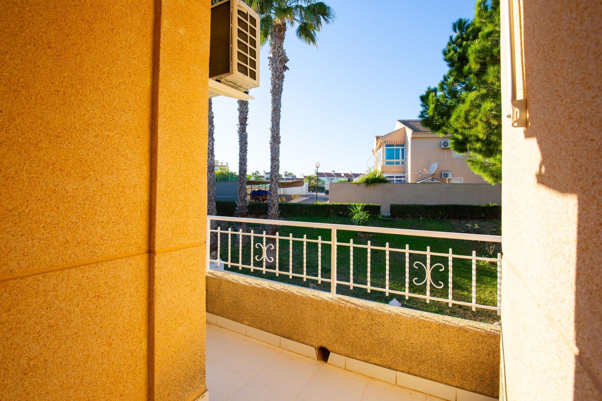 Återförsäljning - Apartment -
Torrevieja - Torreblanca