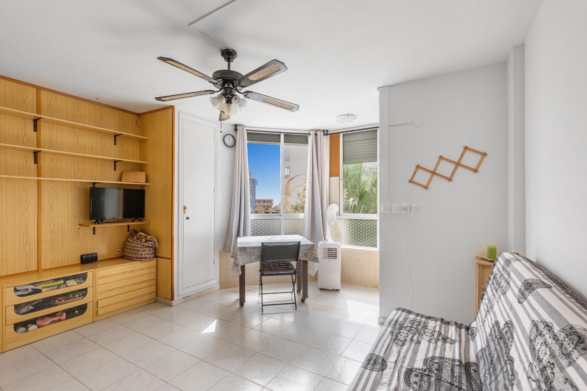 Återförsäljning - Apartment -
Torrevieja - Torreblanca