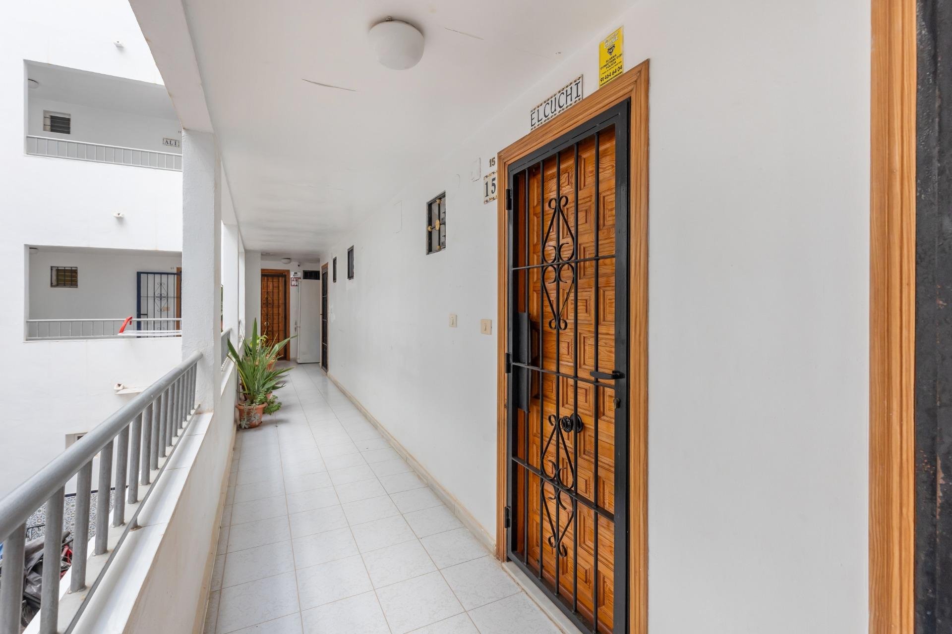 Återförsäljning - Apartment -
Torrevieja - Torreblanca