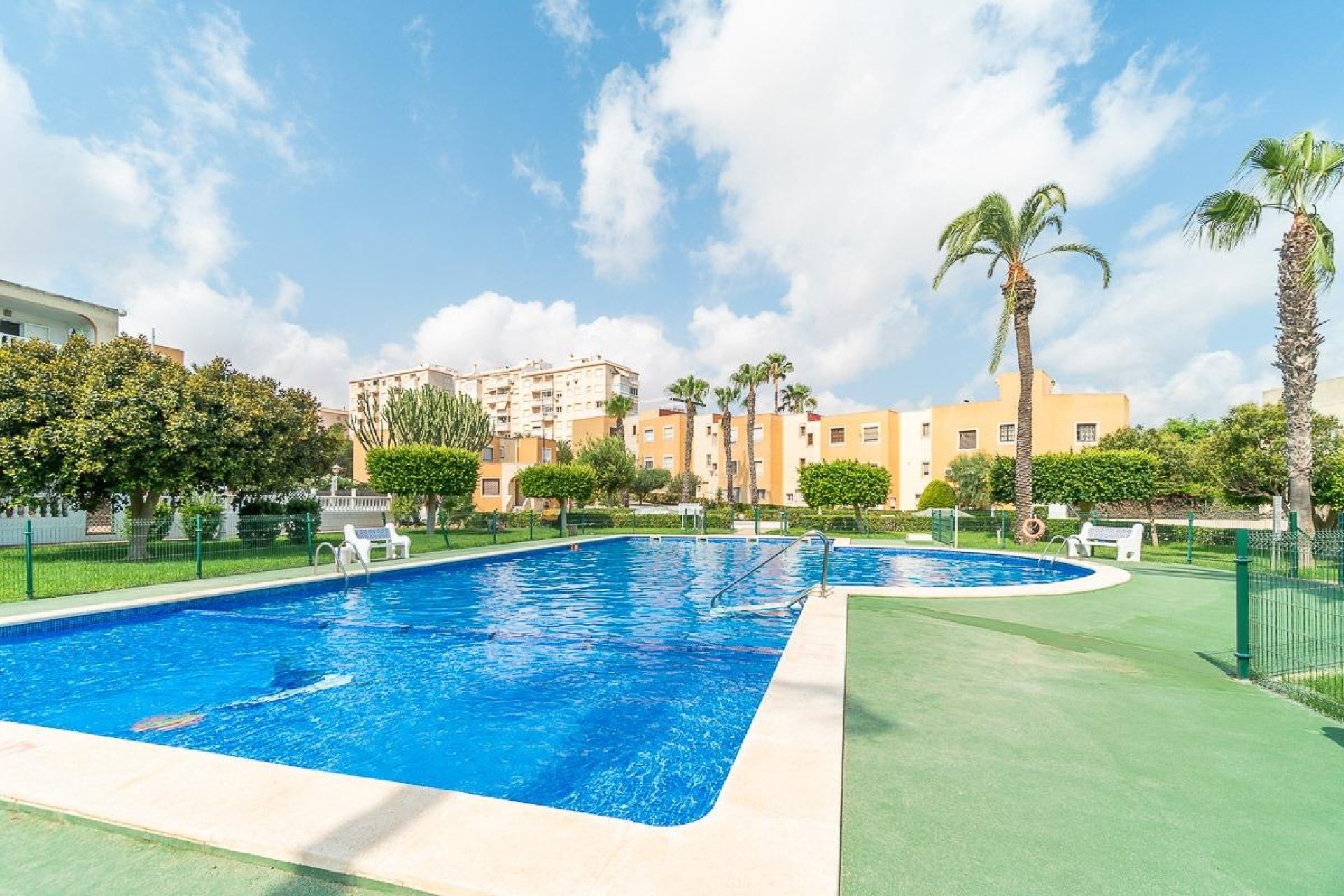 Återförsäljning - Apartment -
Torrevieja - Torreblanca