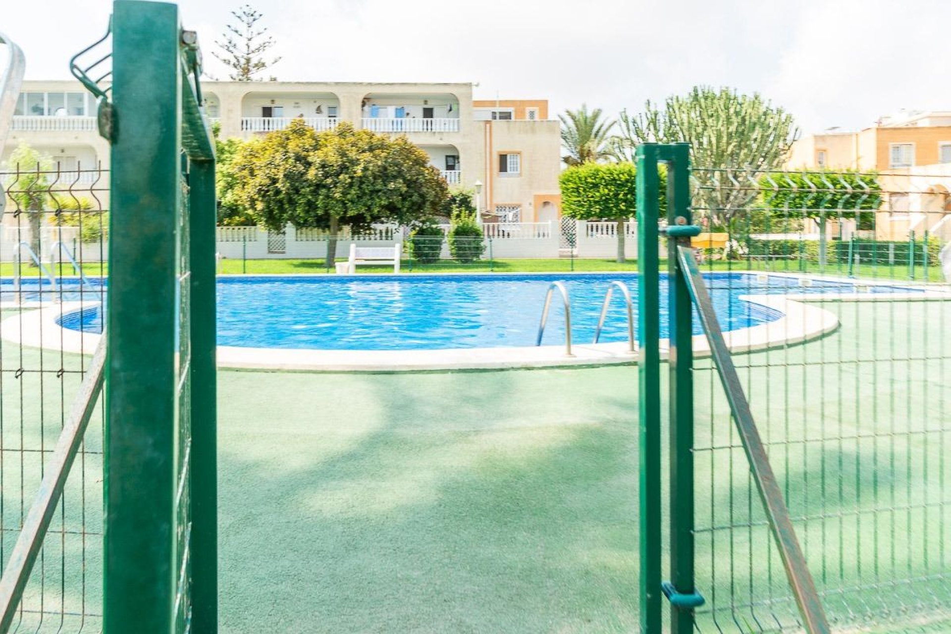 Återförsäljning - Apartment -
Torrevieja - Torreblanca