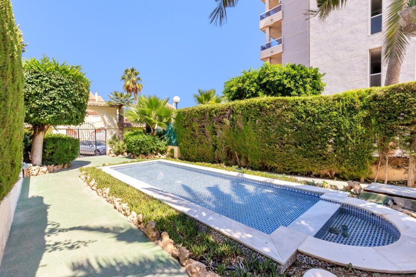 Återförsäljning - Apartment -
Torrevieja - Torreblanca