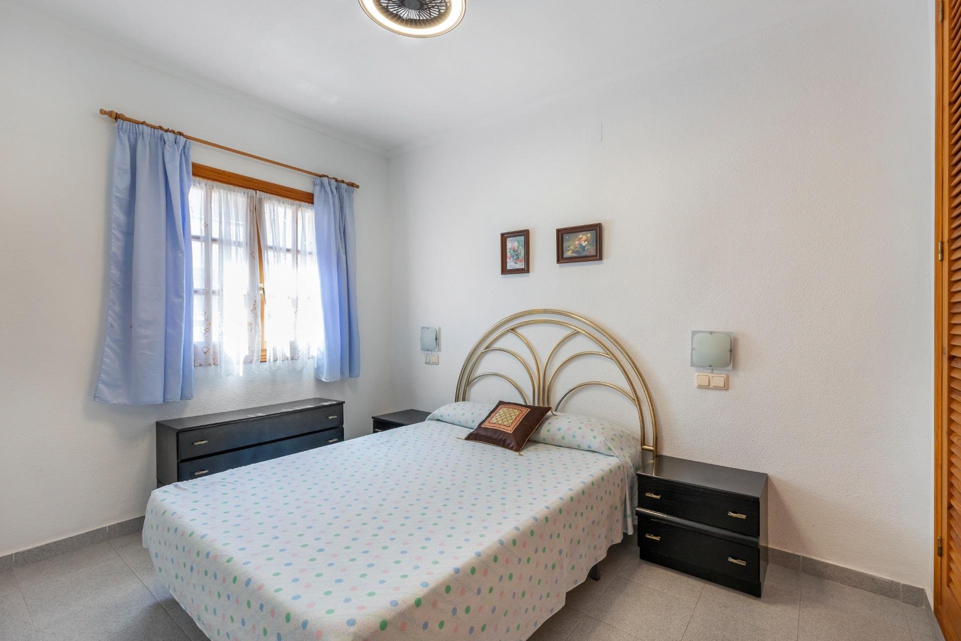 Återförsäljning - Apartment -
Torrevieja - Torreblanca