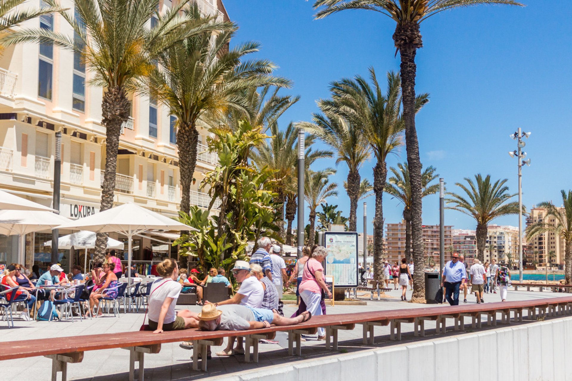 Återförsäljning - Apartment -
Torrevieja - Torrevieja Centre