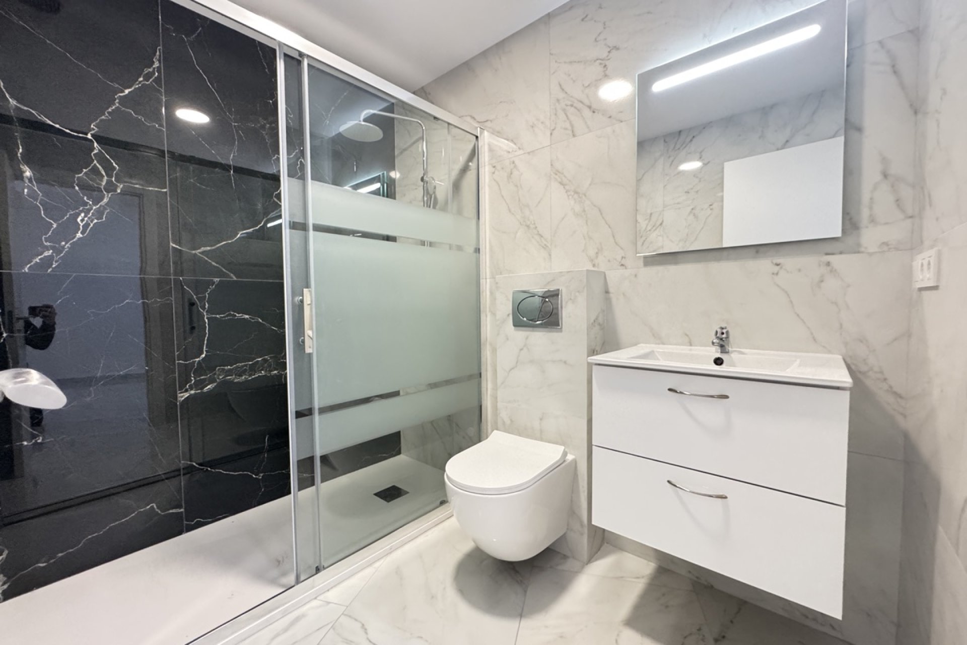 Återförsäljning - Apartment -
Torrevieja