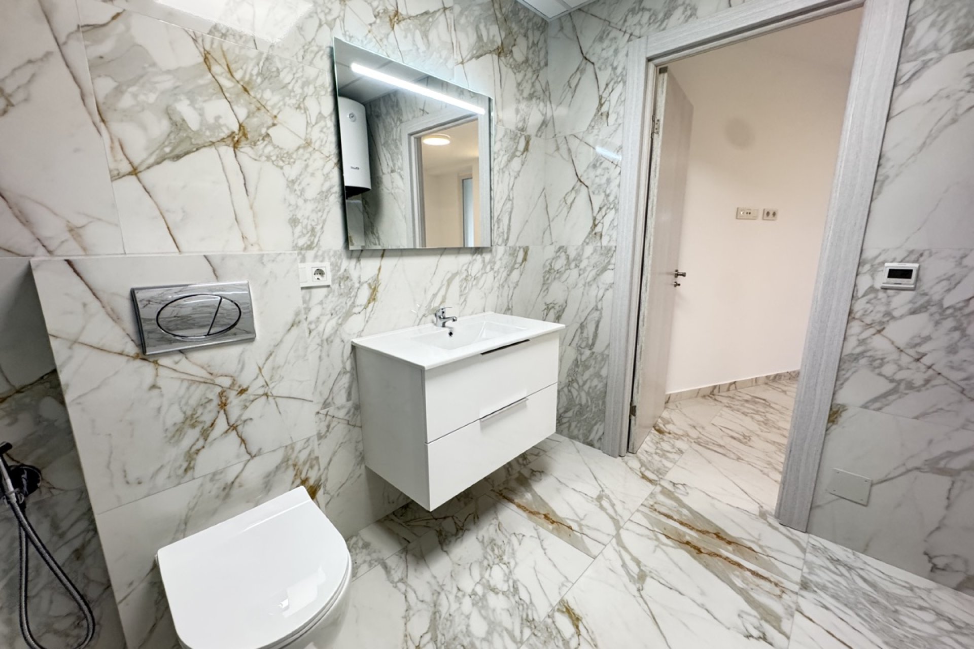 Återförsäljning - Apartment -
Torrevieja