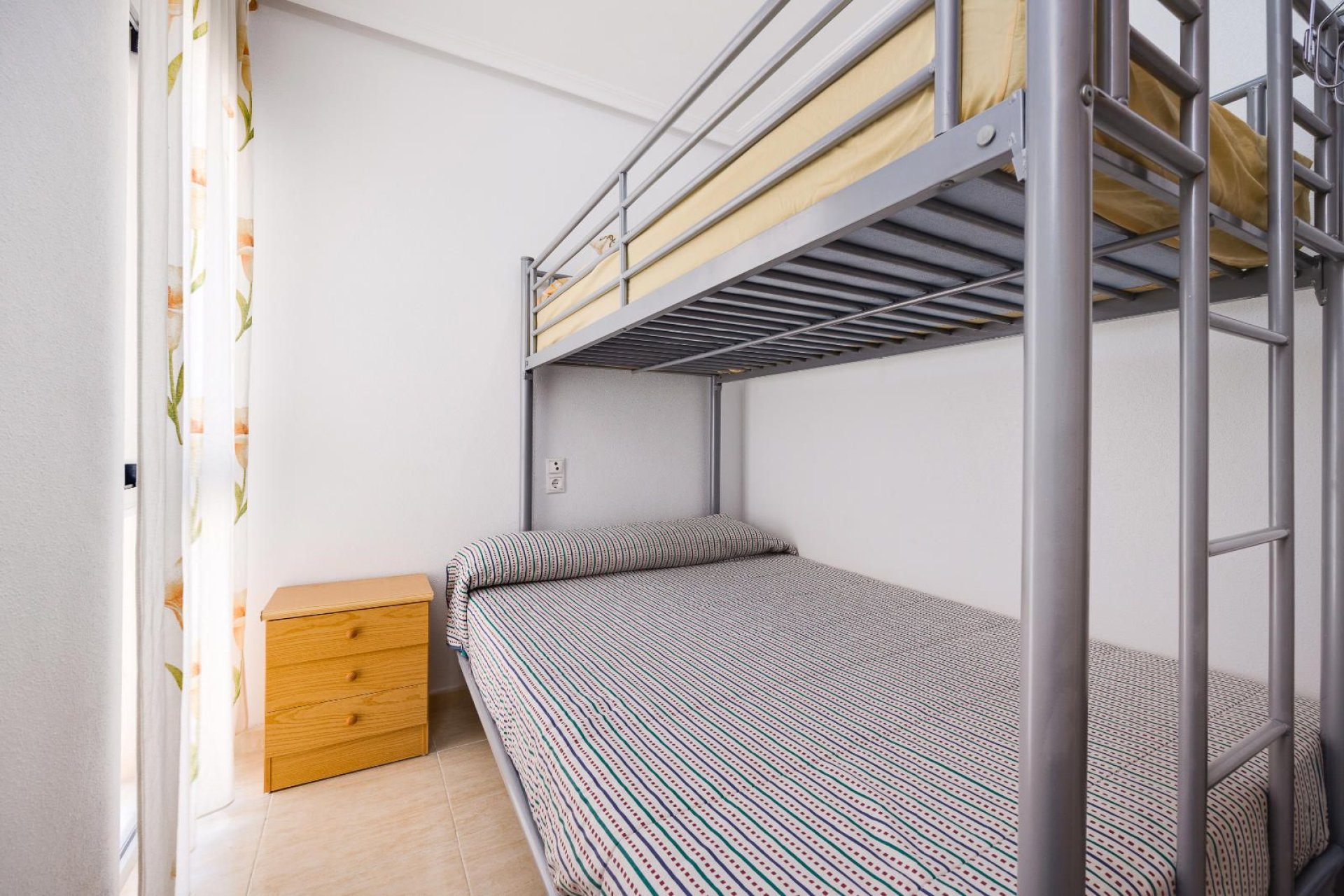 Återförsäljning - Apartment -
Torrevieja