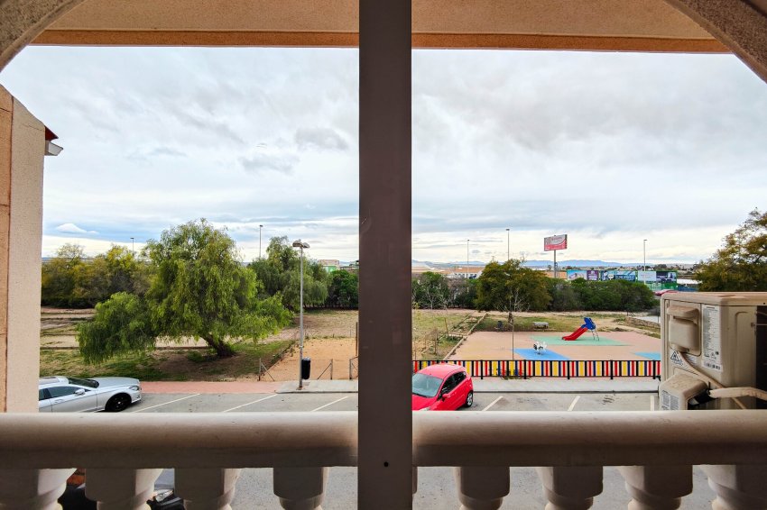 Återförsäljning - Apartment -
Torrevieja