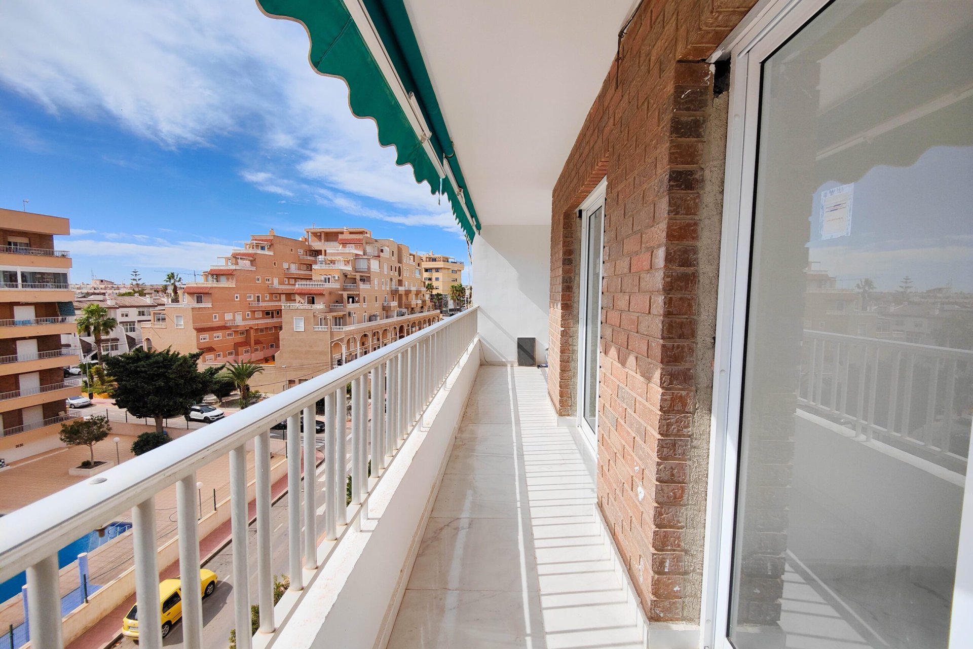 Återförsäljning - Apartment -
Torrevieja