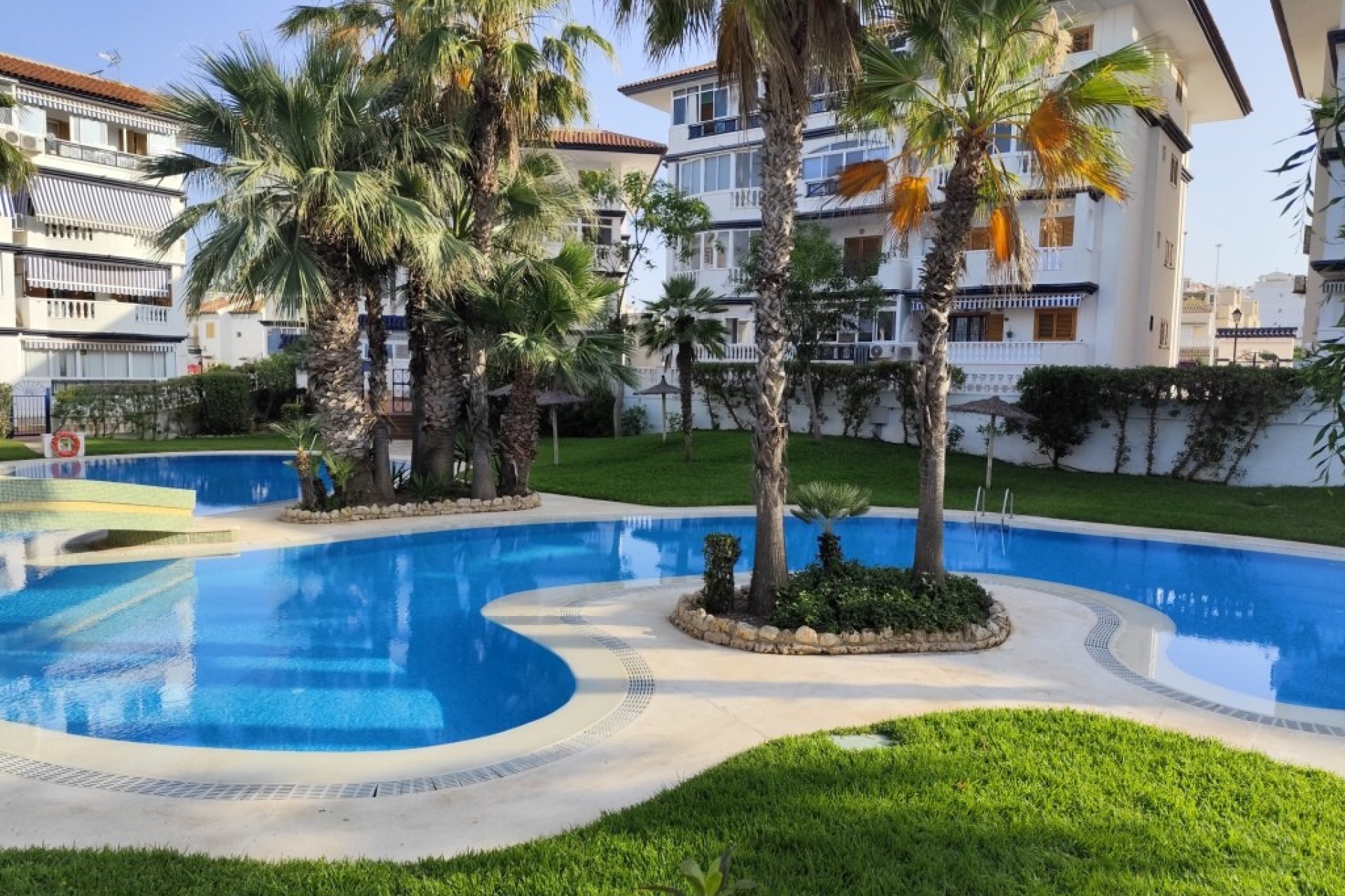 Återförsäljning - Apartment -
Torrevieja