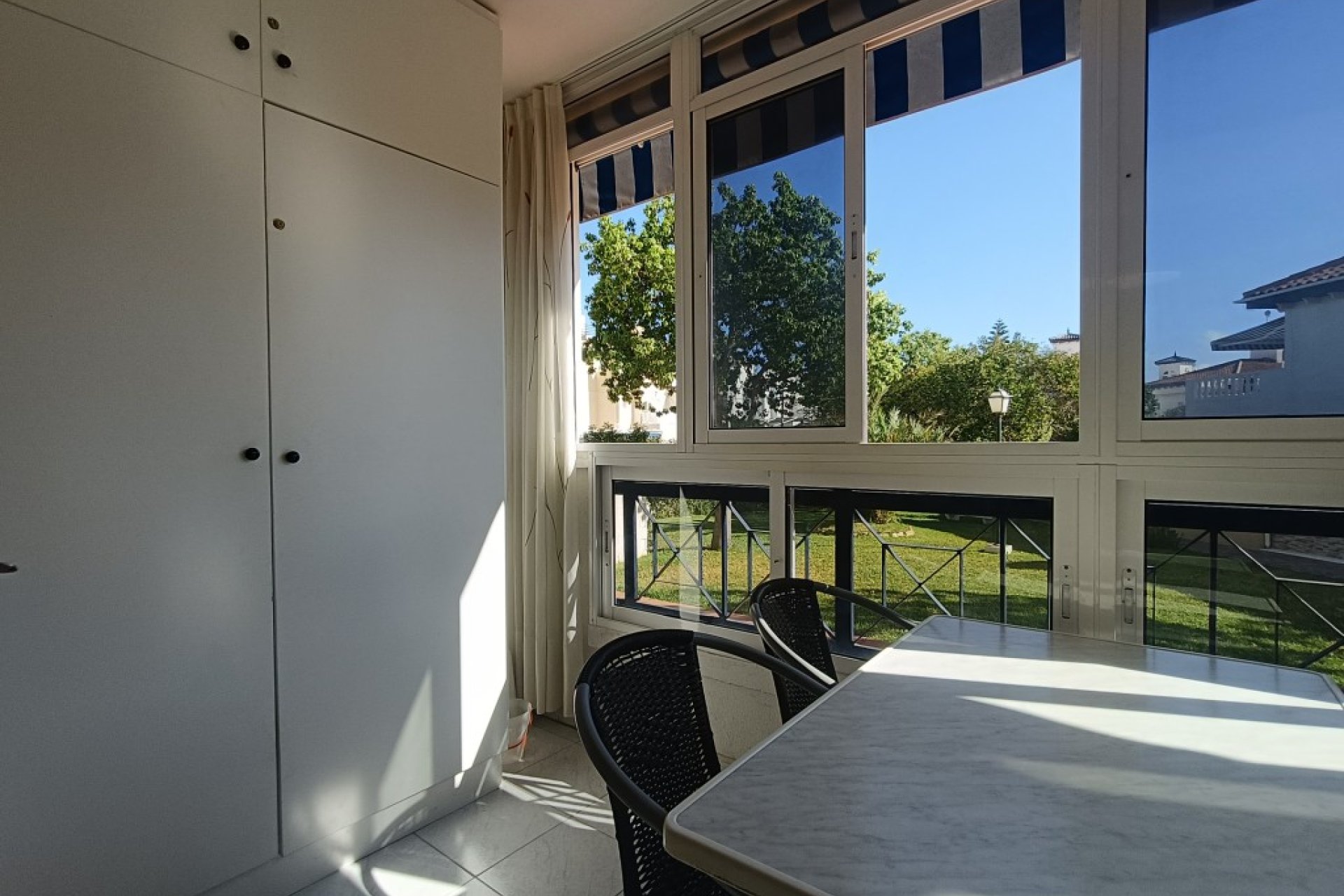 Återförsäljning - Apartment -
Torrevieja