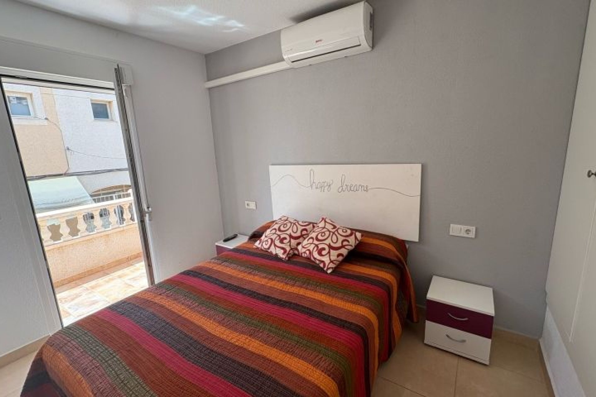 Återförsäljning - Apartment -
Torrevieja