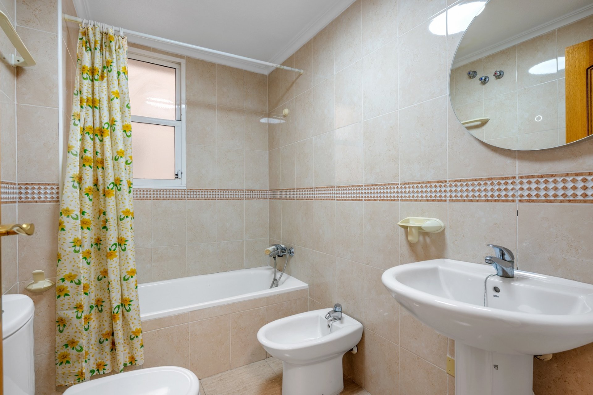 Återförsäljning - Apartment -
Torrevieja