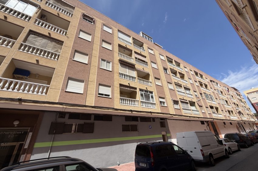 Återförsäljning - Apartment -
Torrevieja