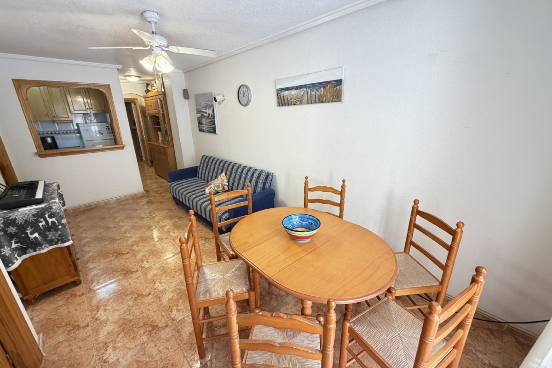 Återförsäljning - Apartment -
Torrevieja