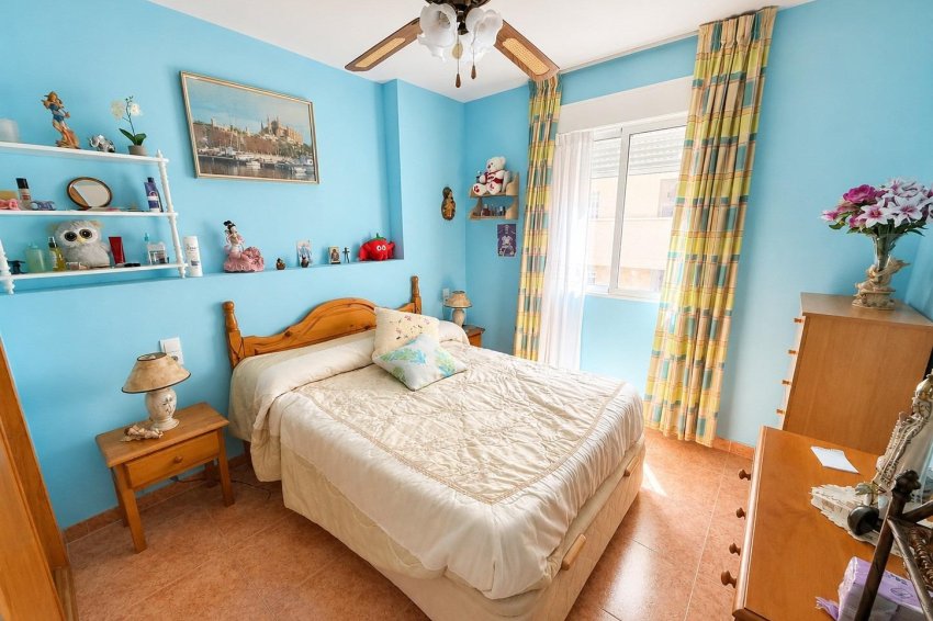 Återförsäljning - Apartment -
Torrevieja