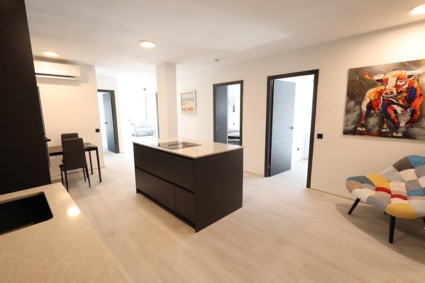 Återförsäljning - Apartment -
Torrevieja
