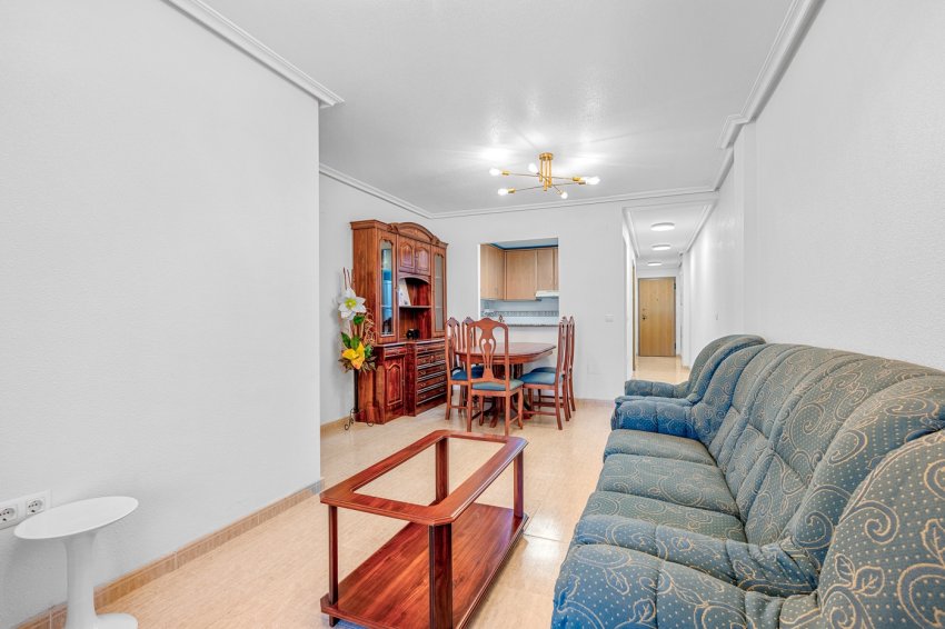 Återförsäljning - Apartment -
Torrevieja