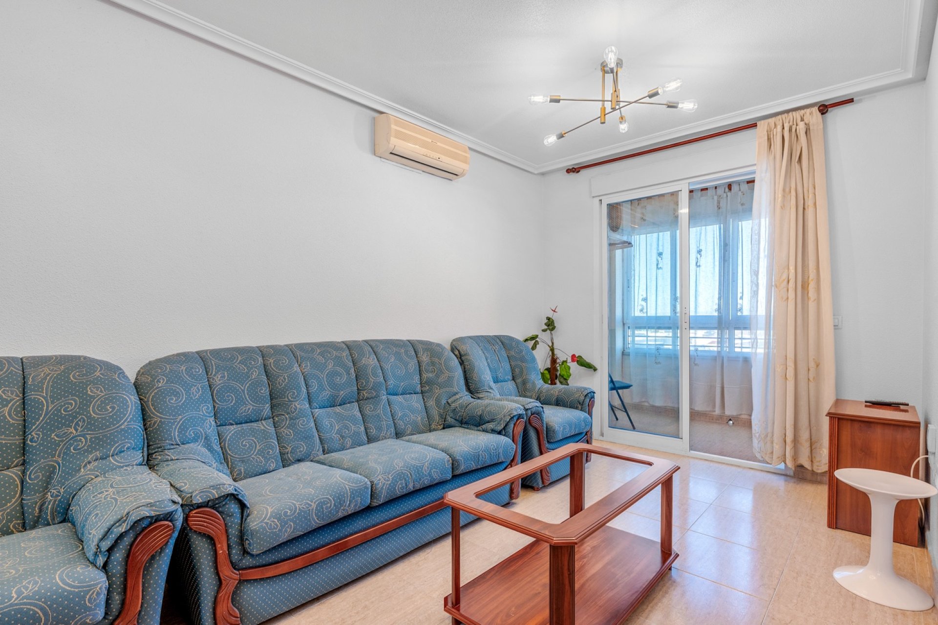 Återförsäljning - Apartment -
Torrevieja