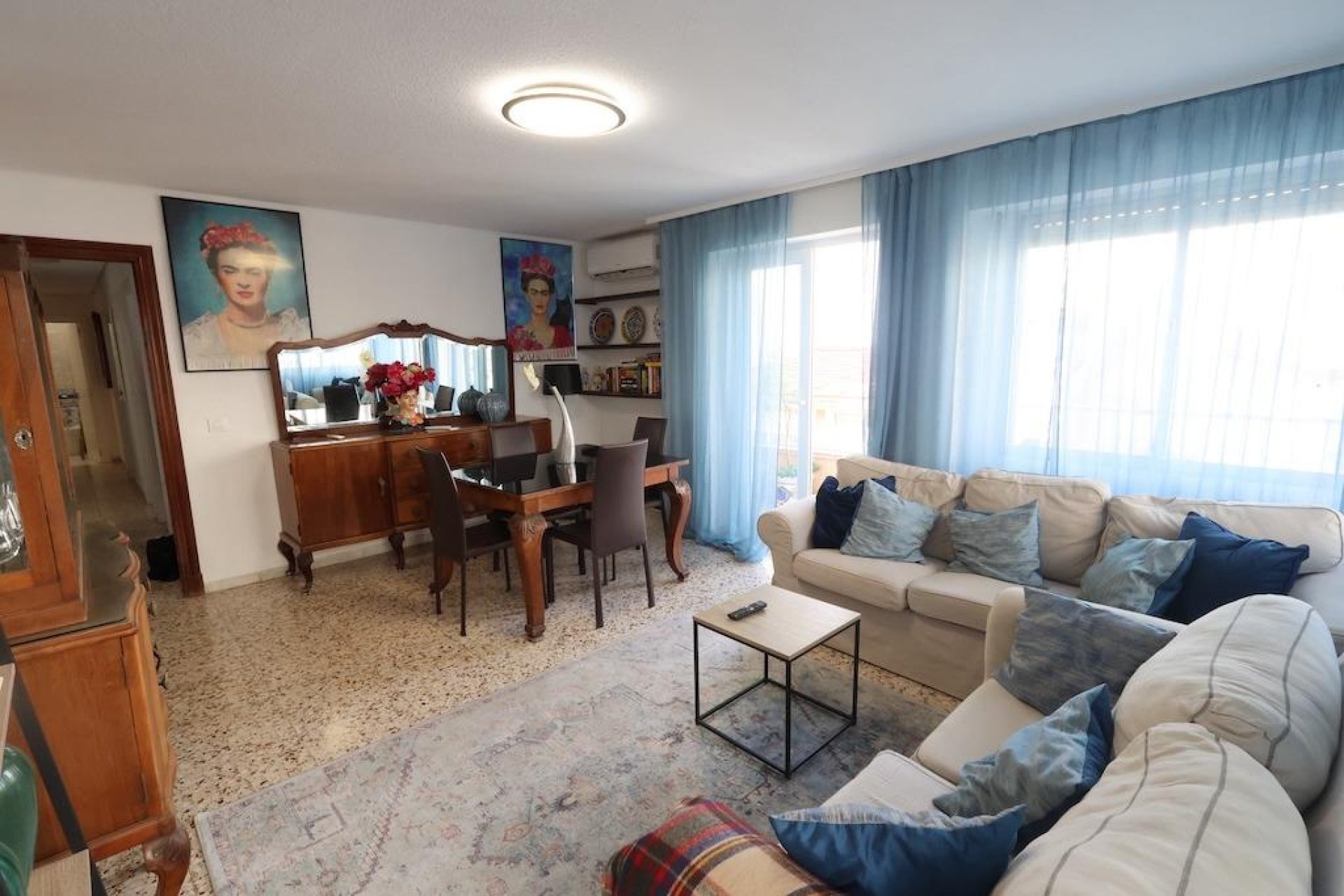 Återförsäljning - Apartment -
Torrevieja